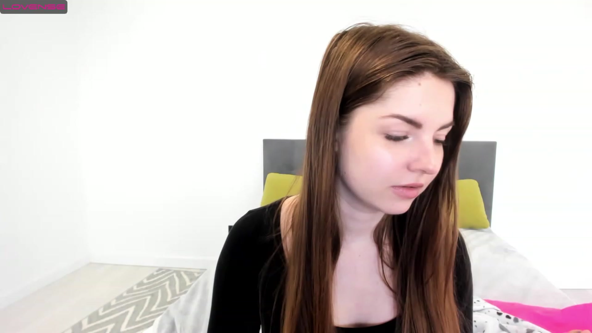 Gallery image thumbnail from Miriam_Mills's myfreecams stream on, 02/15/2023, 12:34 image 18 of 20