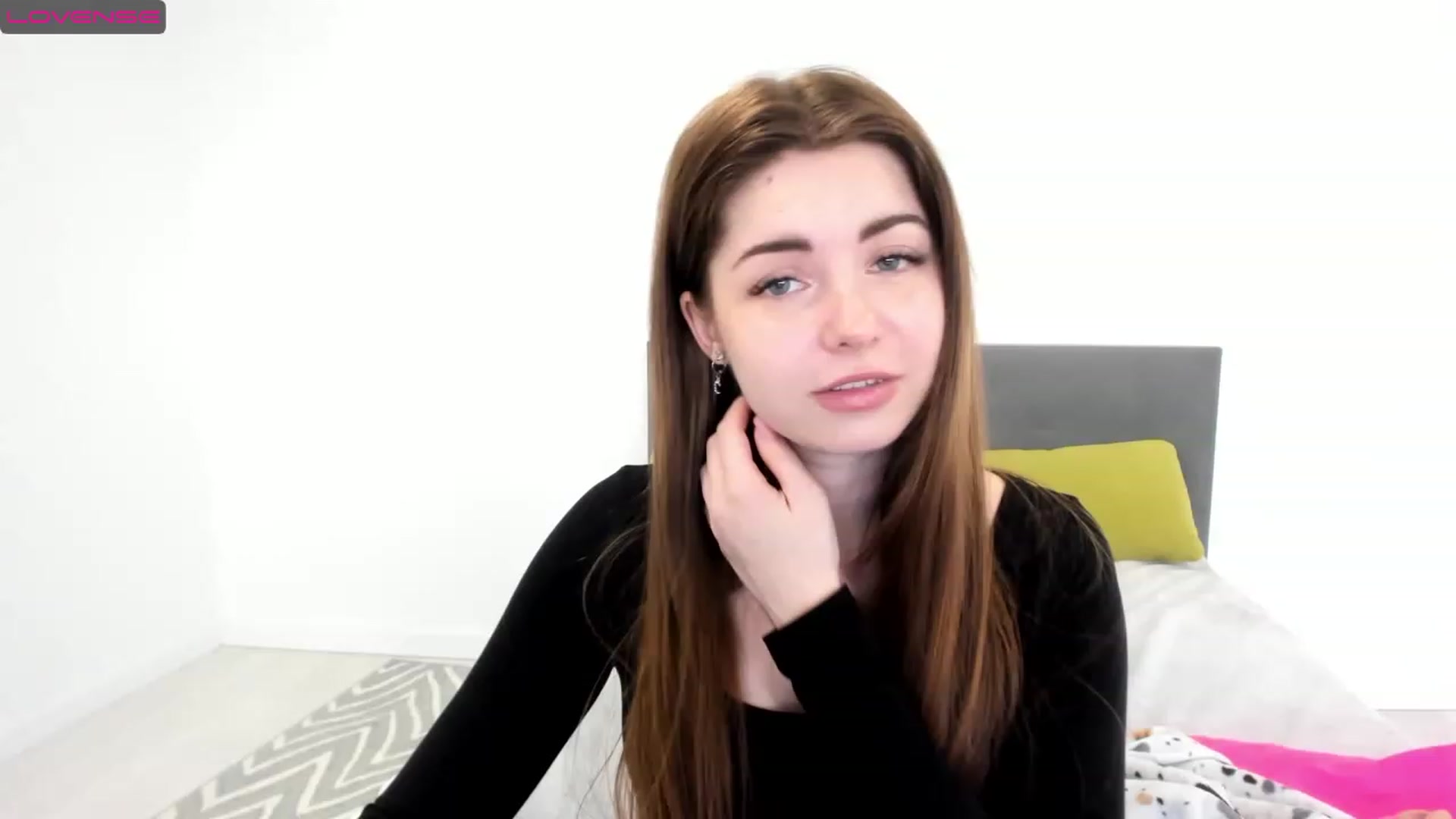 Gallery image thumbnail from Miriam_Mills's myfreecams stream on, 02/15/2023, 12:34 image 12 of 20