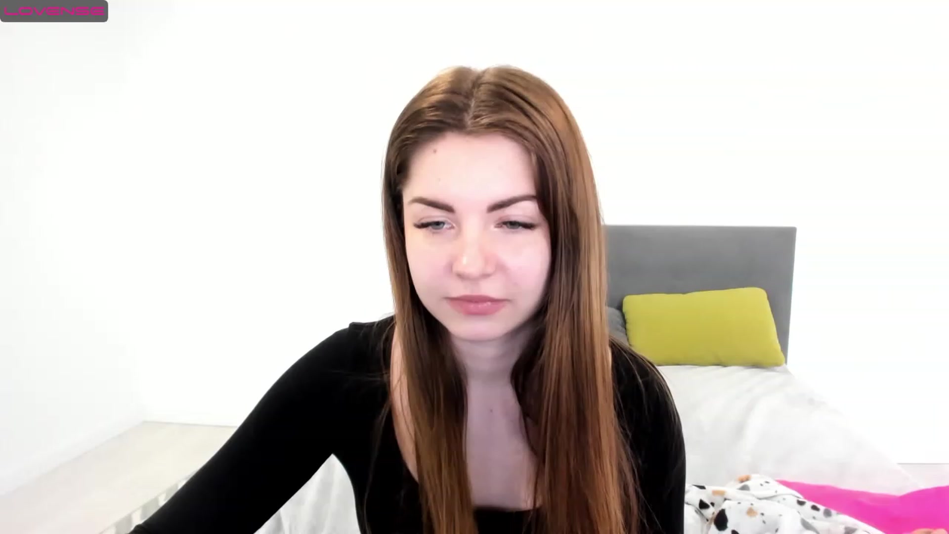 Gallery image thumbnail from Miriam_Mills's myfreecams stream on, 02/15/2023, 12:34 image 17 of 20