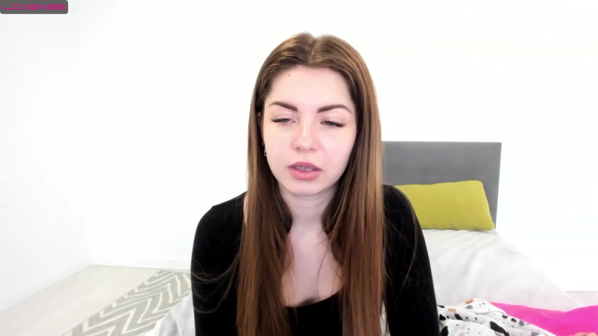 Gallery image thumbnail from Miriam_Mills's myfreecams stream on, 02/15/2023, 12:34 image 5 of 20