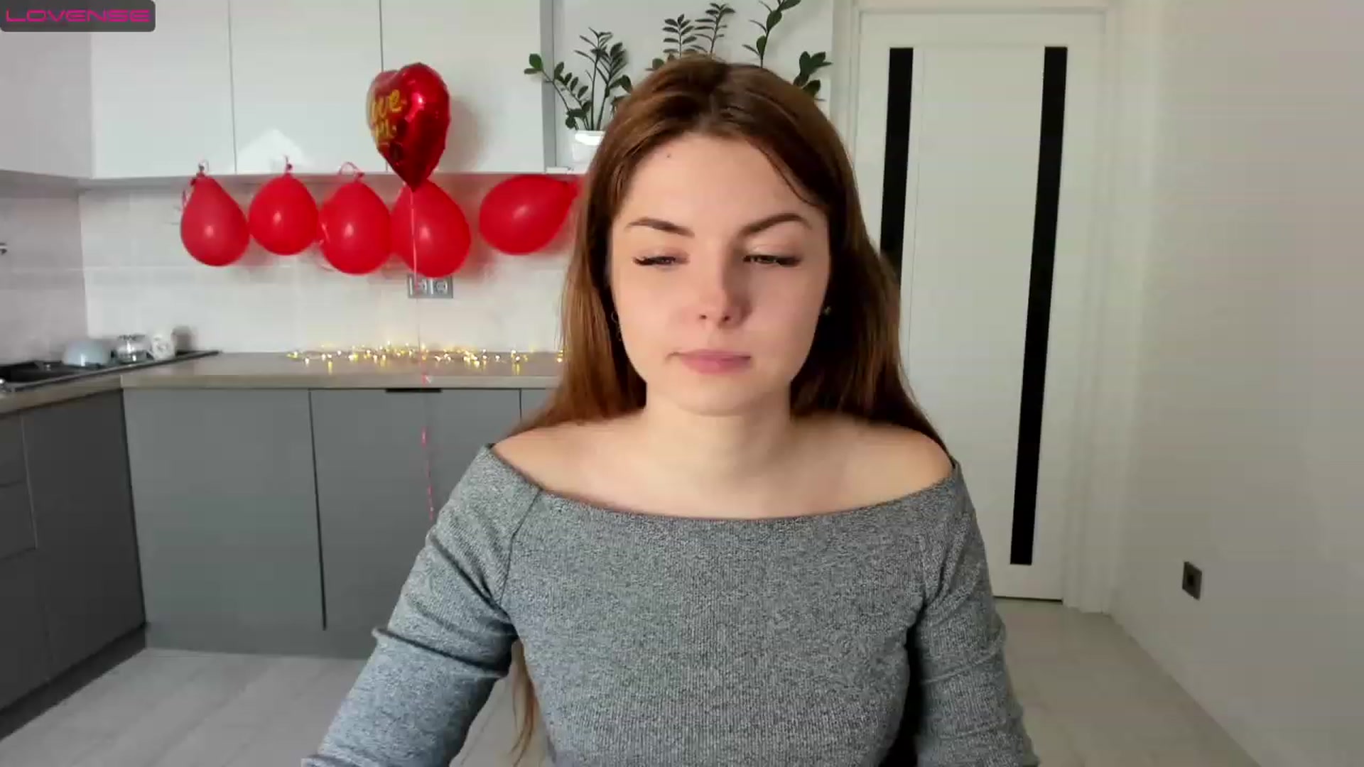 Gallery image thumbnail from Miriam_Mills's myfreecams stream on, 02/16/2023, 10:57 image 11 of 20