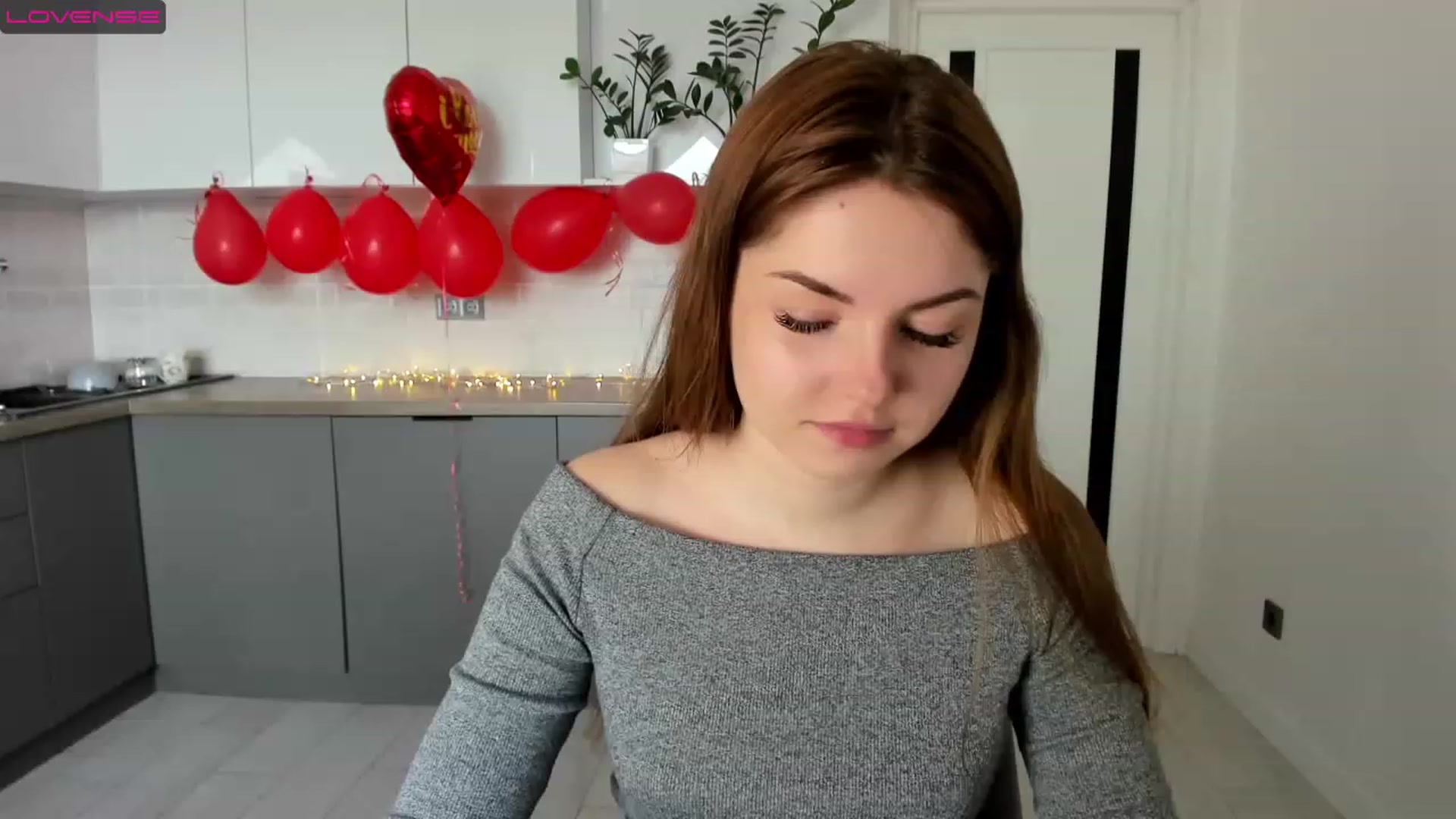 Gallery image thumbnail from Miriam_Mills's myfreecams stream on, 02/16/2023, 10:57 image 8 of 20