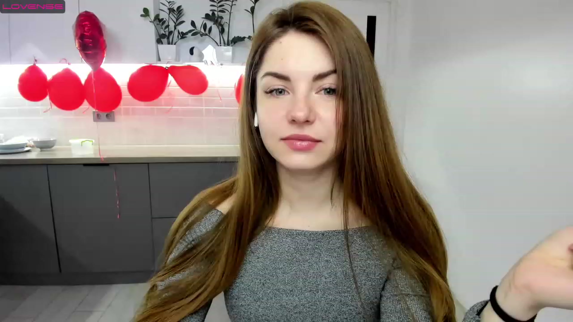Gallery image thumbnail from Miriam_Mills's myfreecams stream on, 02/20/2023, 07:46 image 9 of 20