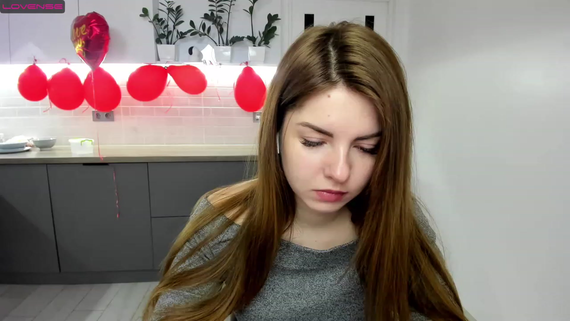 Gallery image thumbnail from Miriam_Mills's myfreecams stream on, 02/20/2023, 07:46 image 11 of 20