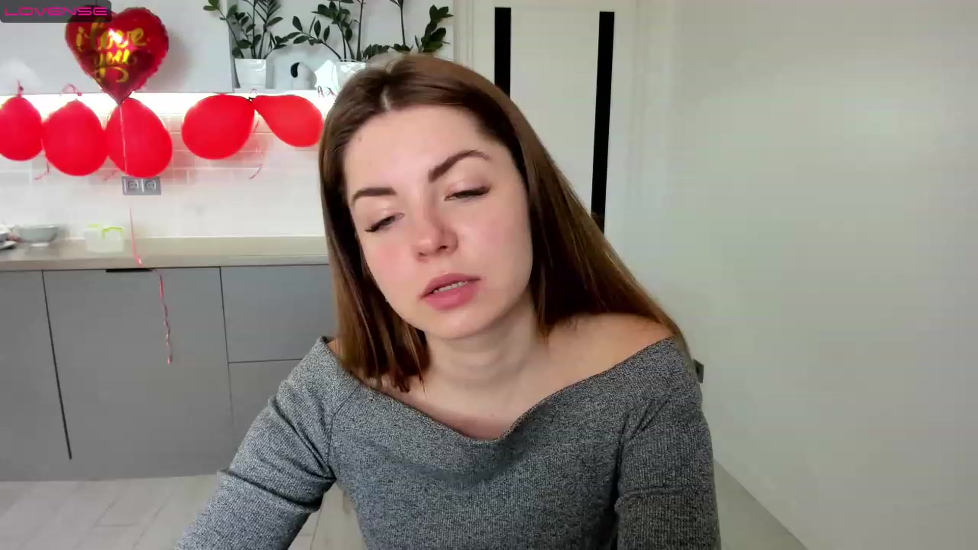Gallery image thumbnail from Miriam_Mills's myfreecams stream on, 02/20/2023, 09:28 image 12 of 20