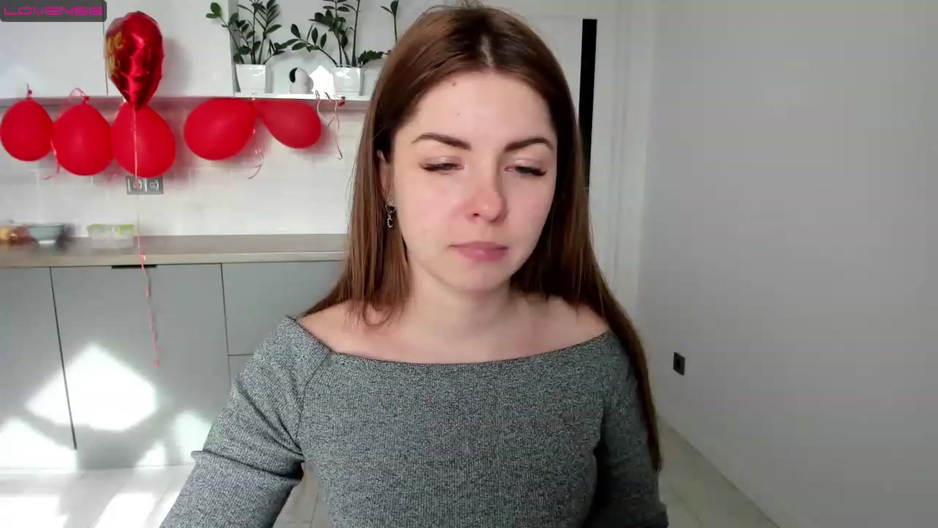 Gallery image thumbnail from Miriam_Mills's myfreecams stream on, 02/20/2023, 12:15 image 16 of 20