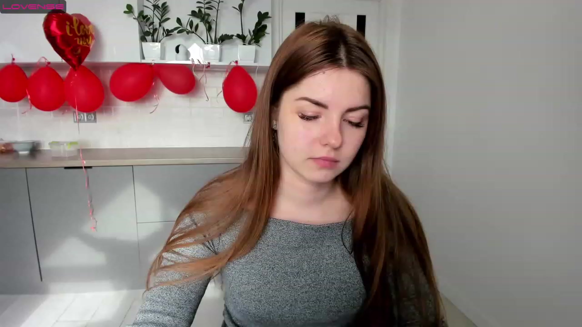 Gallery image thumbnail from Miriam_Mills's myfreecams stream on, 02/20/2023, 12:43 image 16 of 20