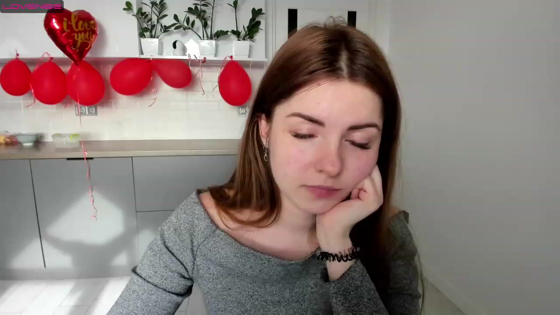 Gallery image thumbnail from Miriam_Mills's myfreecams stream on, 02/20/2023, 12:43 image 1 of 20