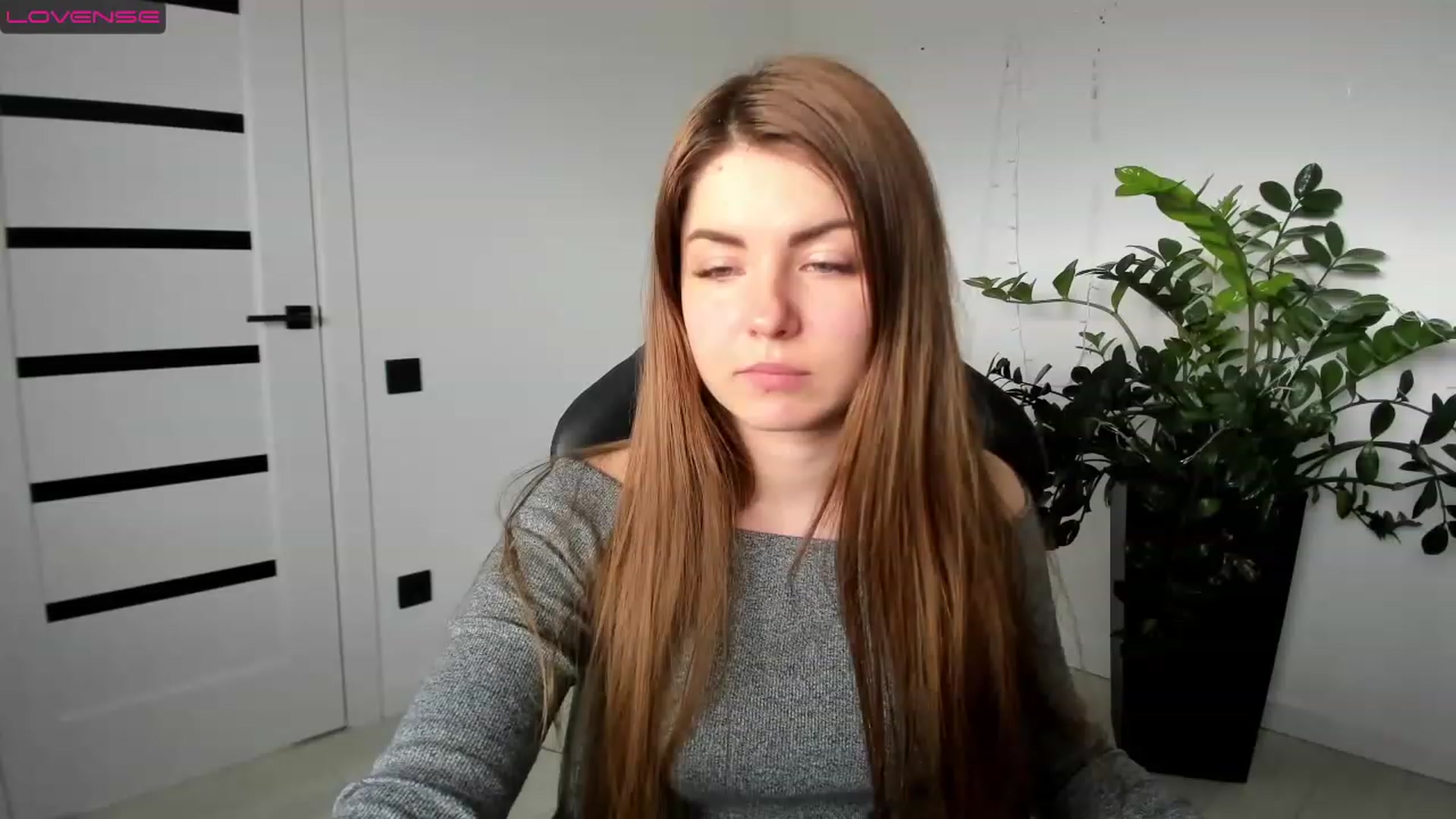 Gallery image thumbnail from Miriam_Mills's myfreecams stream on, 02/22/2023, 12:58 image 6 of 20