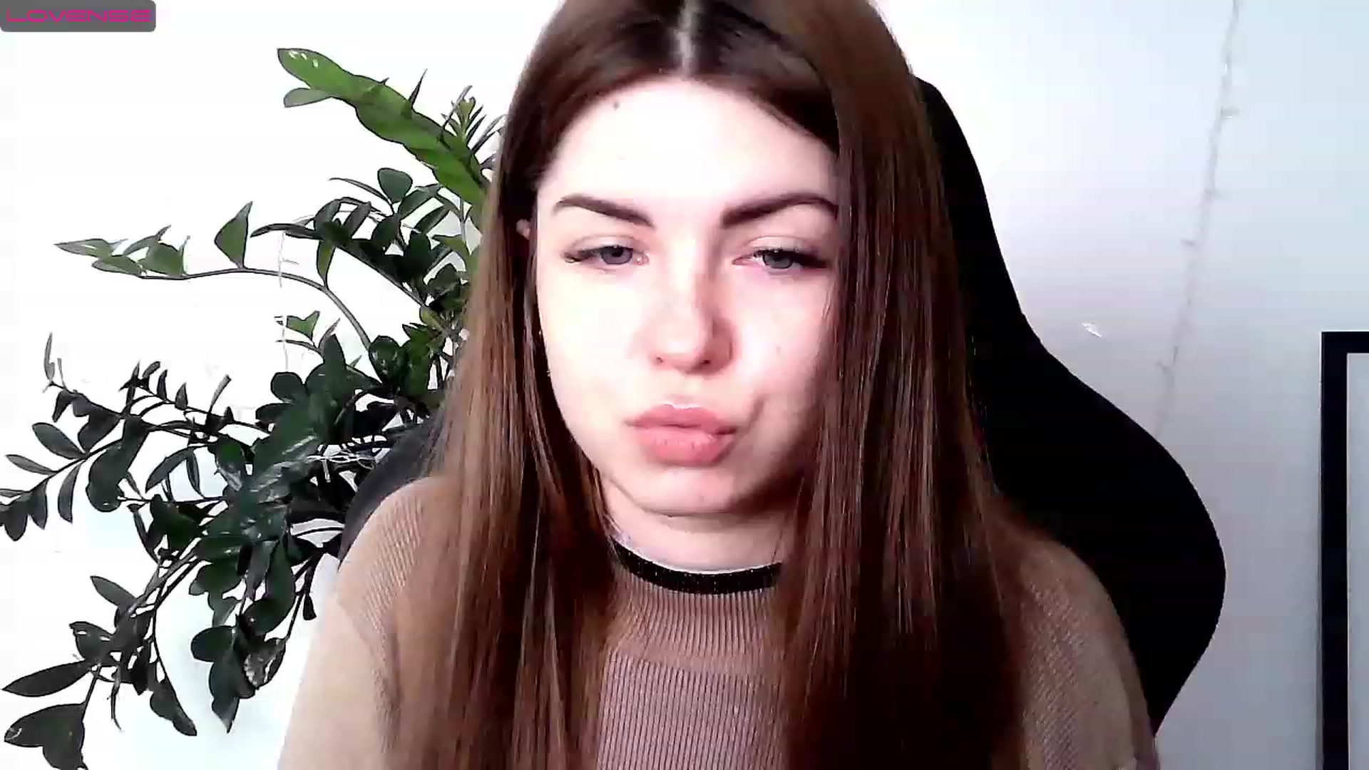 Gallery image thumbnail from Miriam_Mills's myfreecams stream on, 02/28/2023, 09:09 image 15 of 20