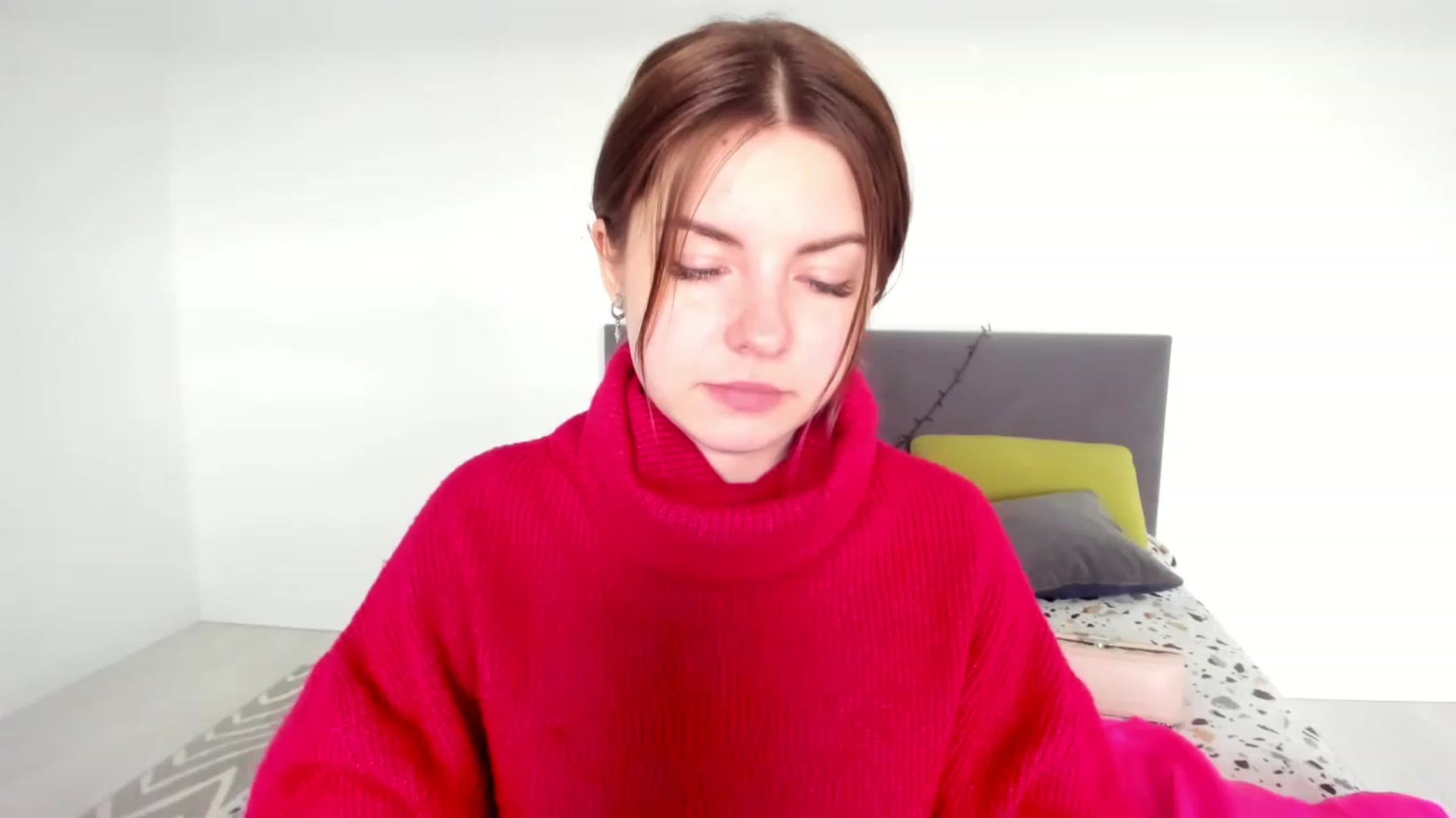 Gallery image thumbnail from Miriam_Mills's myfreecams stream on, 03/02/2023, 13:05 image 18 of 20