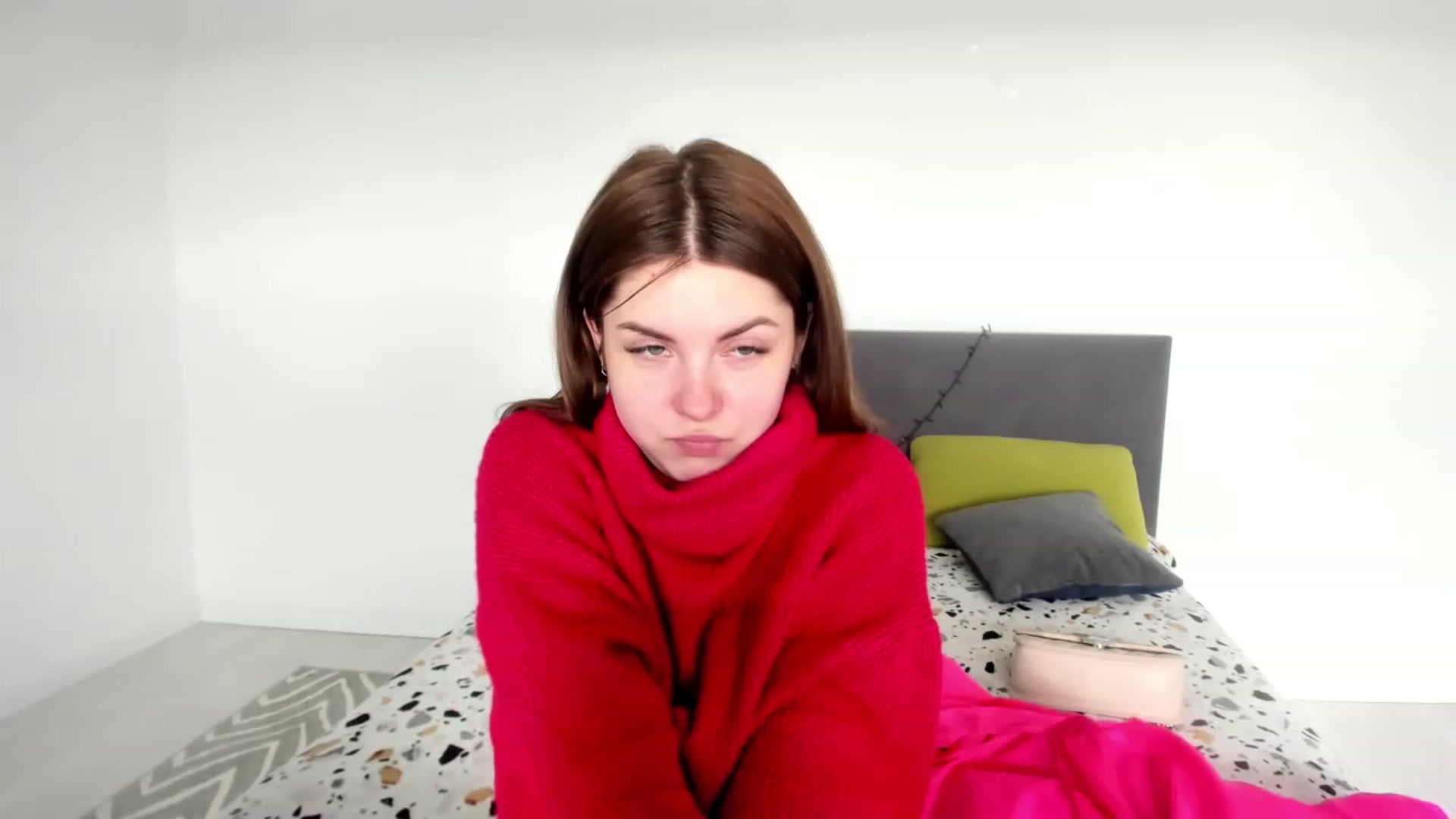 Gallery image thumbnail from Miriam_Mills's myfreecams stream on, 03/02/2023, 13:05 image 15 of 20