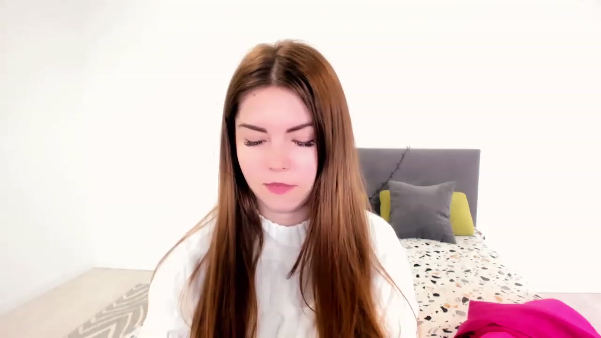 Gallery image thumbnail from Miriam_Mills's myfreecams stream on, 03/03/2023, 09:06 image 1 of 20