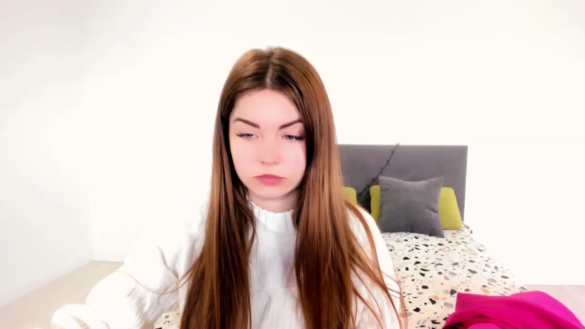 Gallery image thumbnail from Miriam_Mills's myfreecams stream on, 03/03/2023, 09:06 image 12 of 20