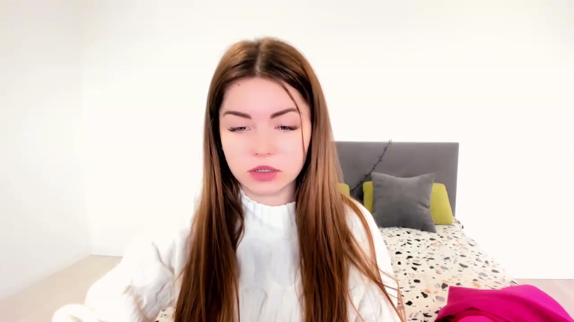 Gallery image thumbnail from Miriam_Mills's myfreecams stream on, 03/03/2023, 09:06 image 14 of 20