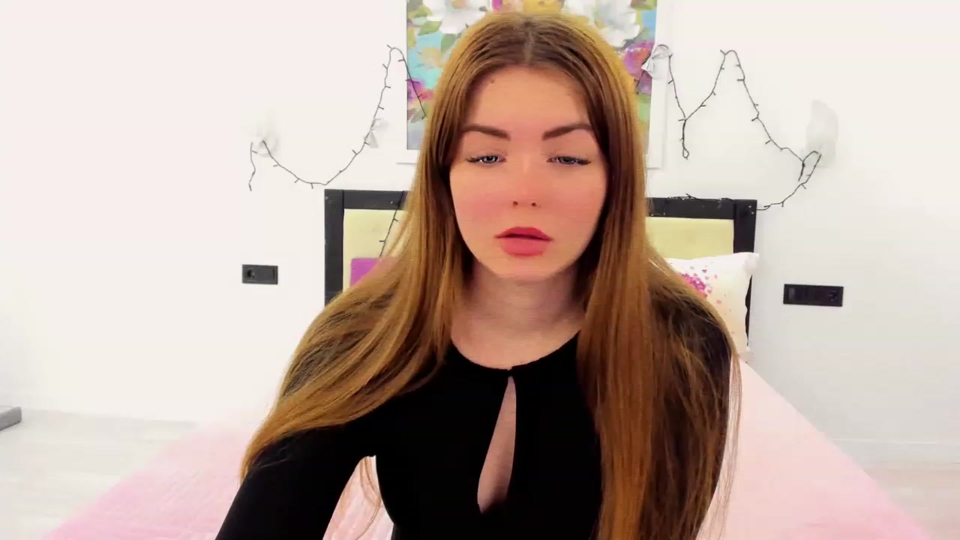 Gallery image thumbnail from Miriam_Mills's myfreecams stream on, 03/08/2023, 08:59 image 4 of 20