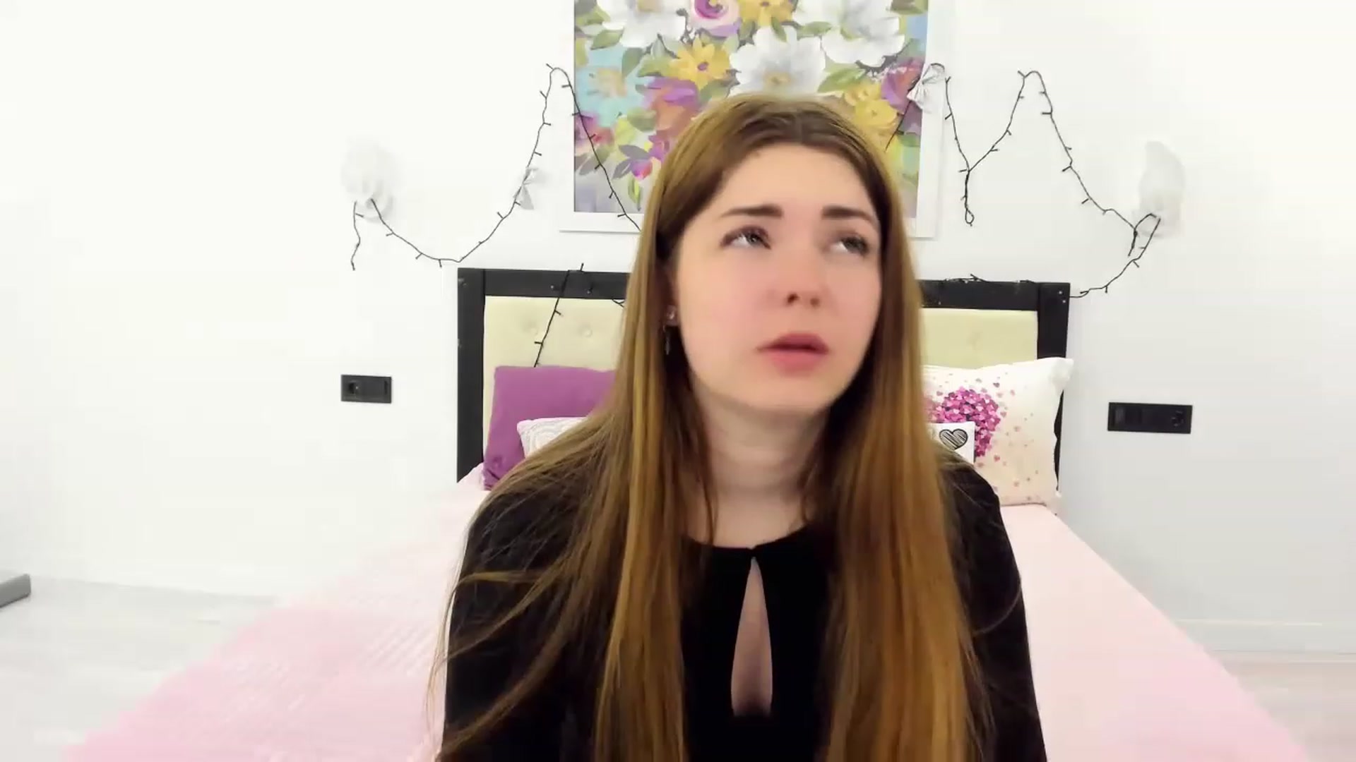 Gallery image thumbnail from Miriam_Mills's myfreecams stream on, 03/08/2023, 08:59 image 11 of 20
