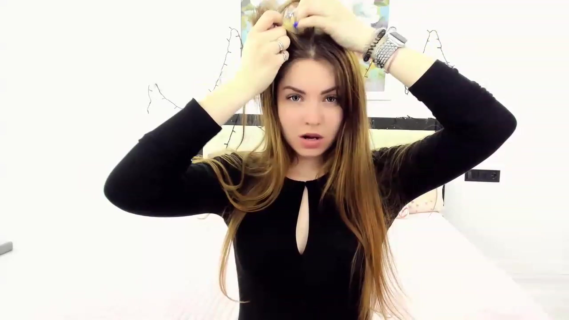 Gallery image thumbnail from Miriam_Mills's myfreecams stream on, 03/08/2023, 08:59 image 15 of 20
