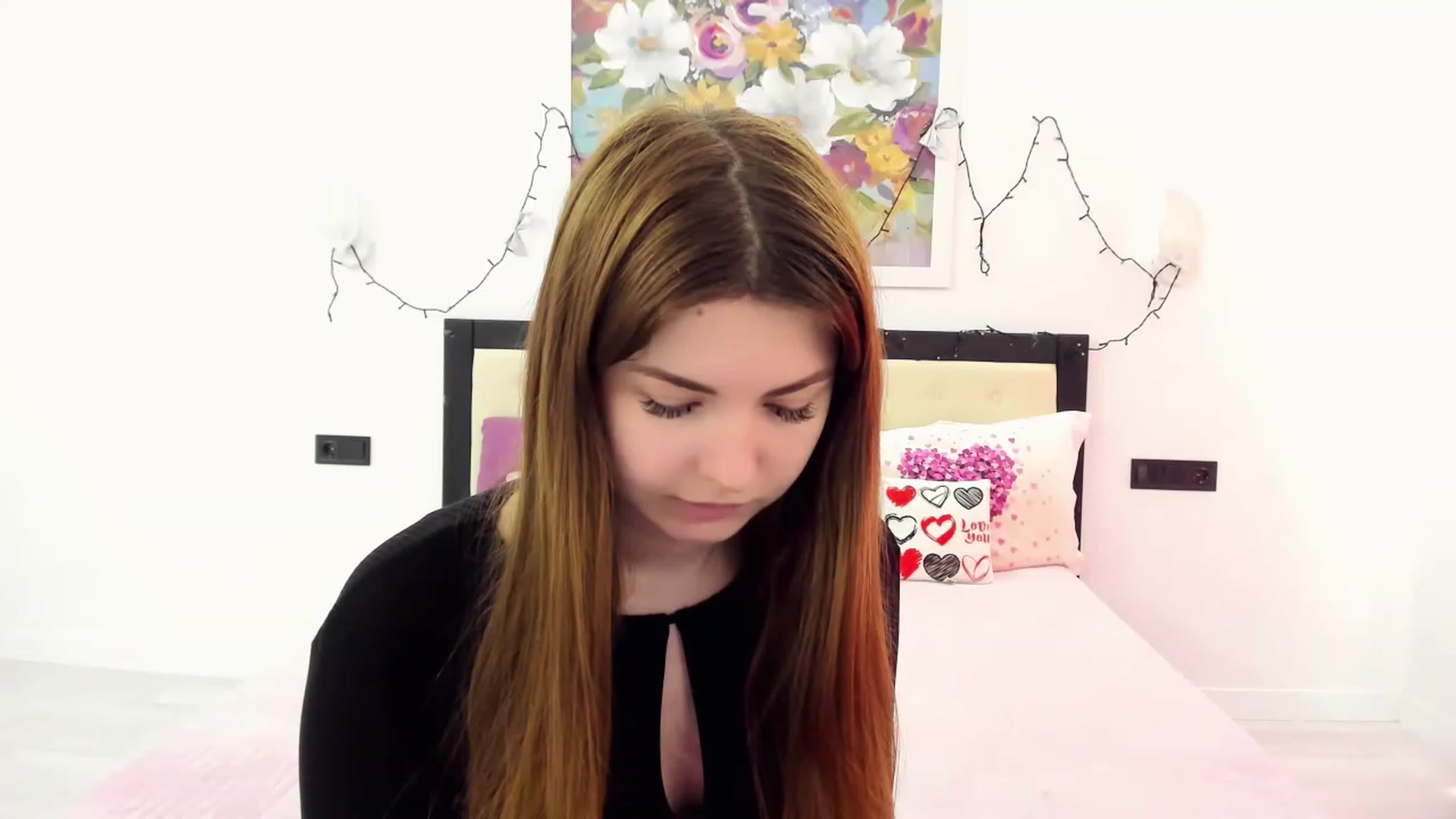 Gallery image thumbnail from Miriam_Mills's myfreecams stream on, 03/08/2023, 12:30 image 19 of 20