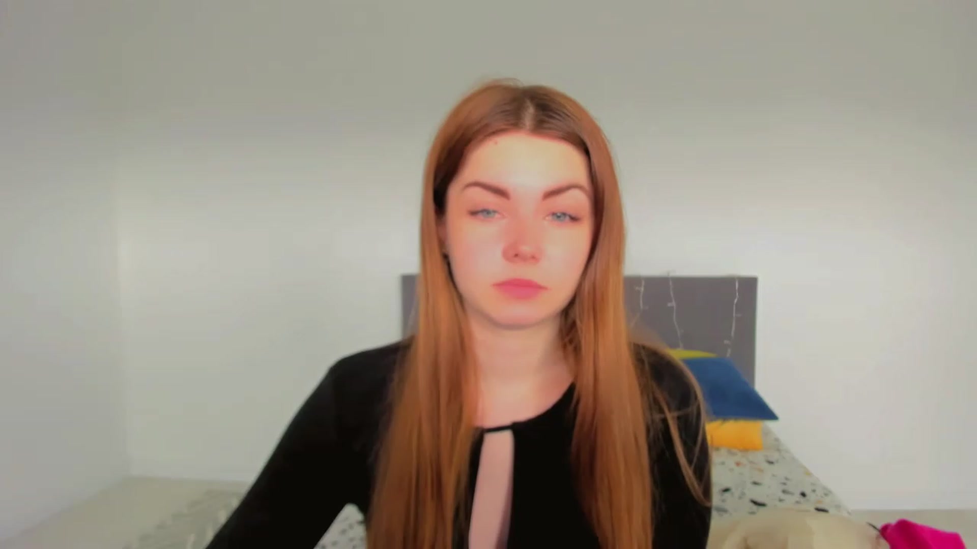 Gallery image thumbnail from Miriam_Mills's myfreecams stream on, 03/09/2023, 09:45 image 9 of 20