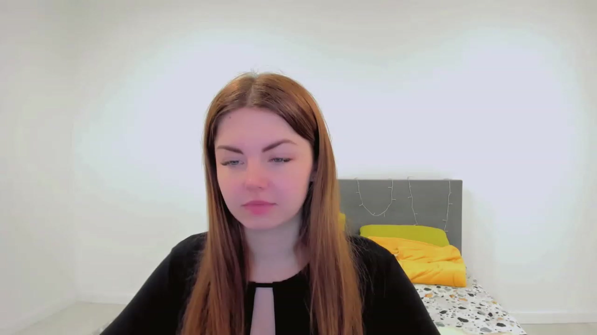 Gallery image thumbnail from Miriam_Mills's myfreecams stream on, 03/09/2023, 11:37 image 13 of 20