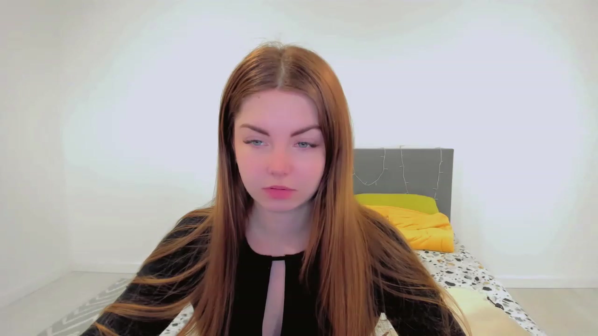 Gallery image thumbnail from Miriam_Mills's myfreecams stream on, 03/09/2023, 12:18 image 5 of 20