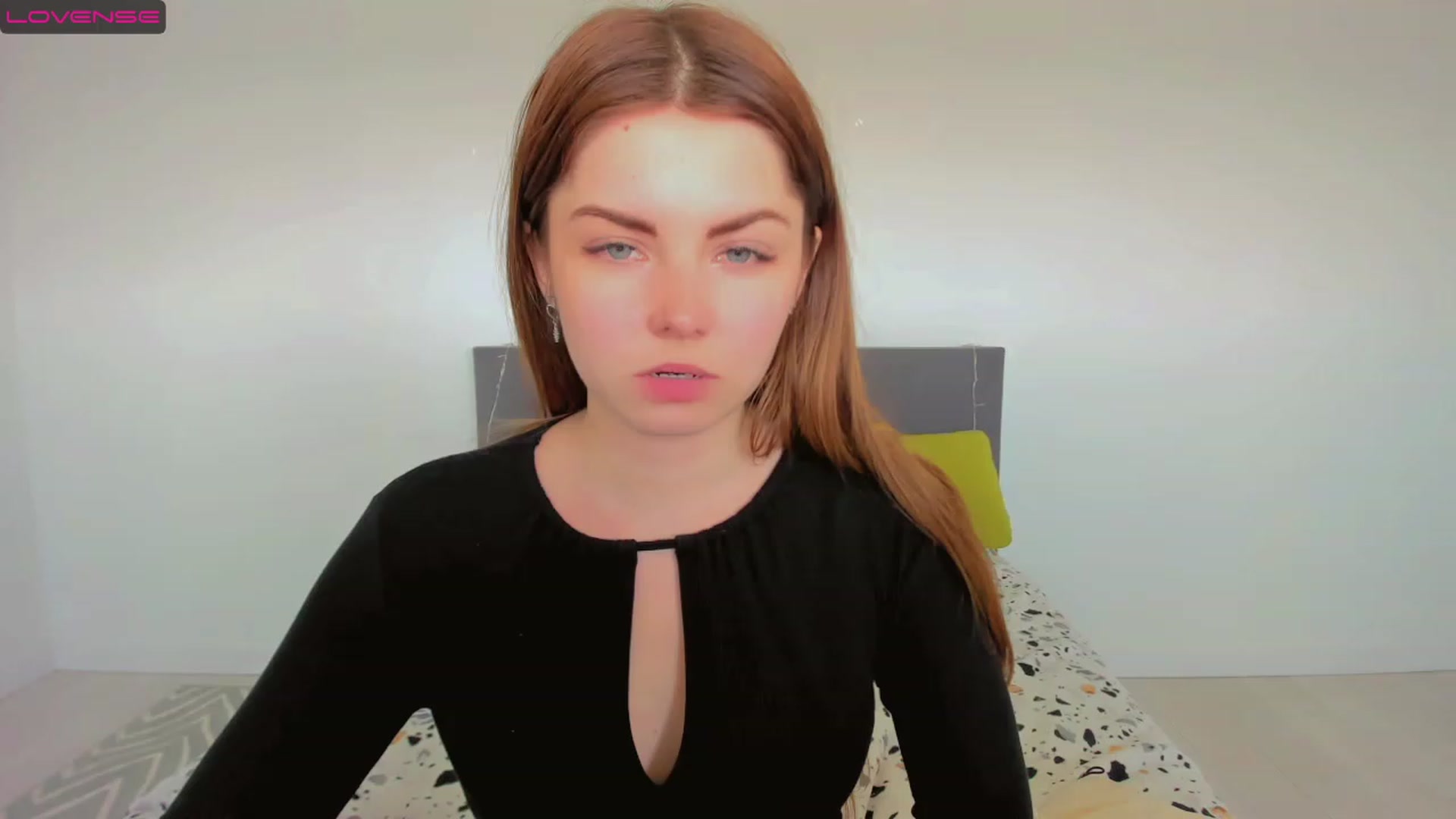 Gallery image thumbnail from Miriam_Mills's myfreecams stream on, 03/10/2023, 10:52 image 12 of 20