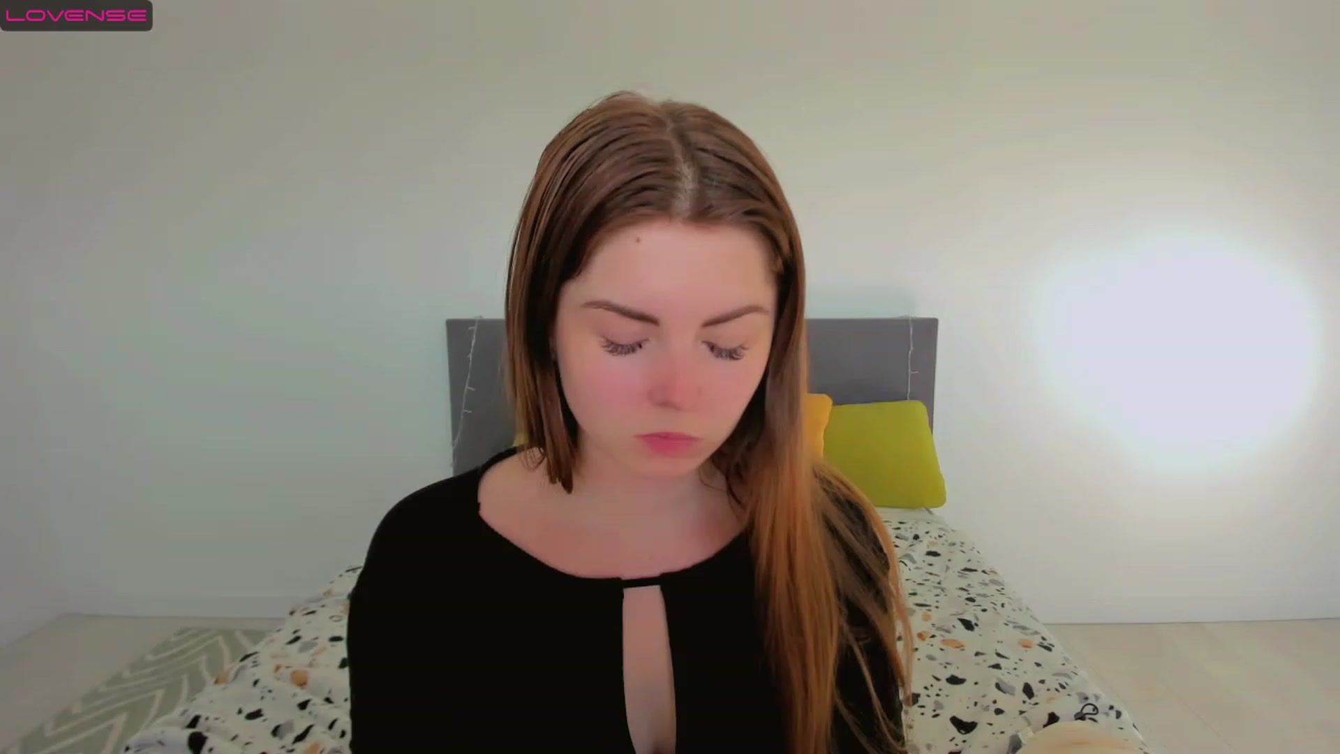 Gallery image thumbnail from Miriam_Mills's myfreecams stream on, 03/10/2023, 12:49 image 17 of 20