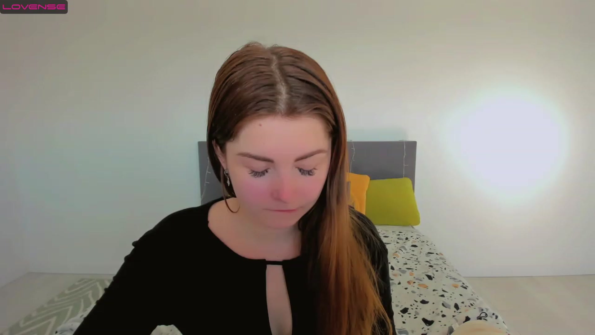 Gallery image thumbnail from Miriam_Mills's myfreecams stream on, 03/10/2023, 12:49 image 8 of 20