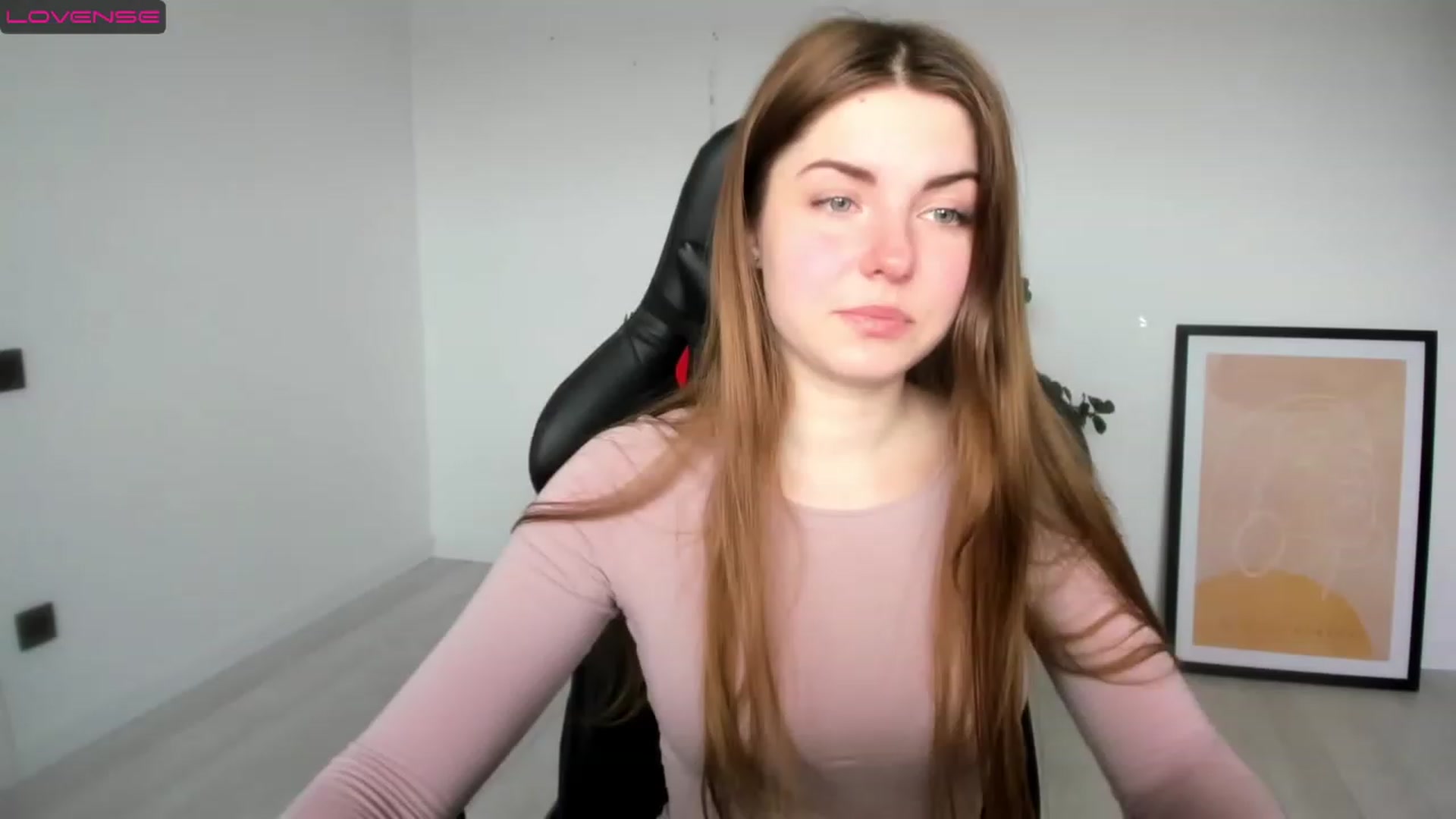 Gallery image thumbnail from Miriam_Mills's myfreecams stream on, 03/13/2023, 08:31 image 1 of 20