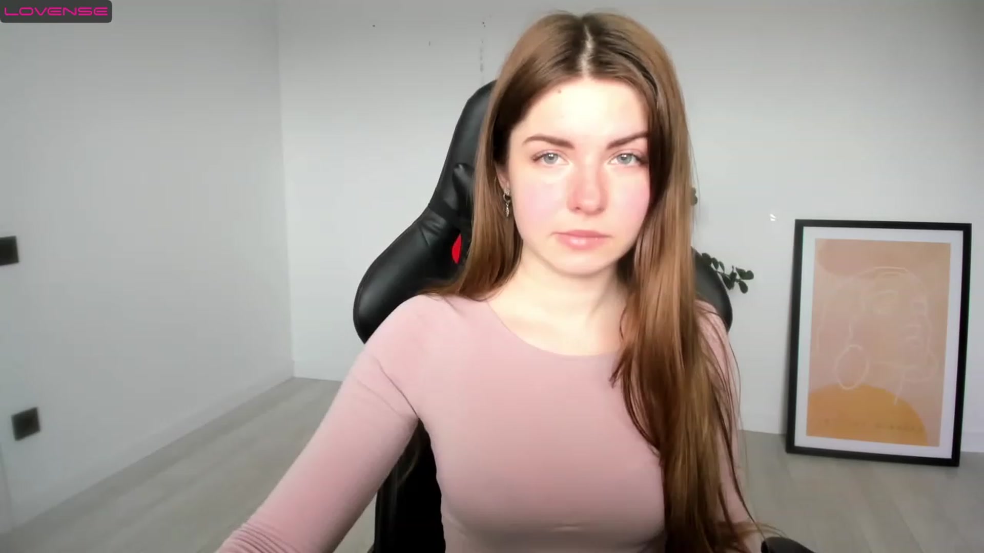 Gallery image thumbnail from Miriam_Mills's myfreecams stream on, 03/13/2023, 08:31 image 6 of 20