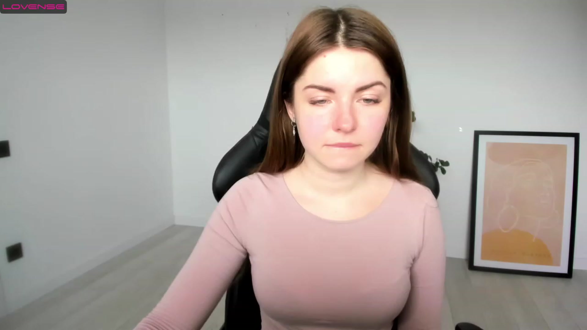 Gallery image thumbnail from Miriam_Mills's myfreecams stream on, 03/13/2023, 08:31 image 2 of 20