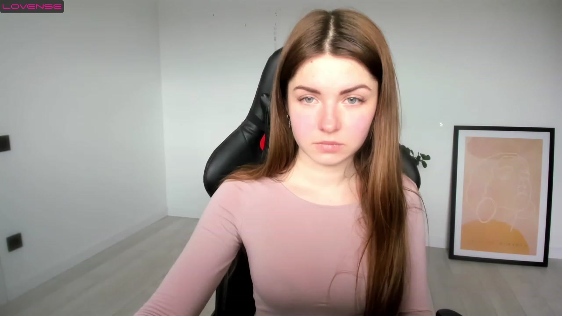 Gallery image thumbnail from Miriam_Mills's myfreecams stream on, 03/13/2023, 08:31 image 13 of 20