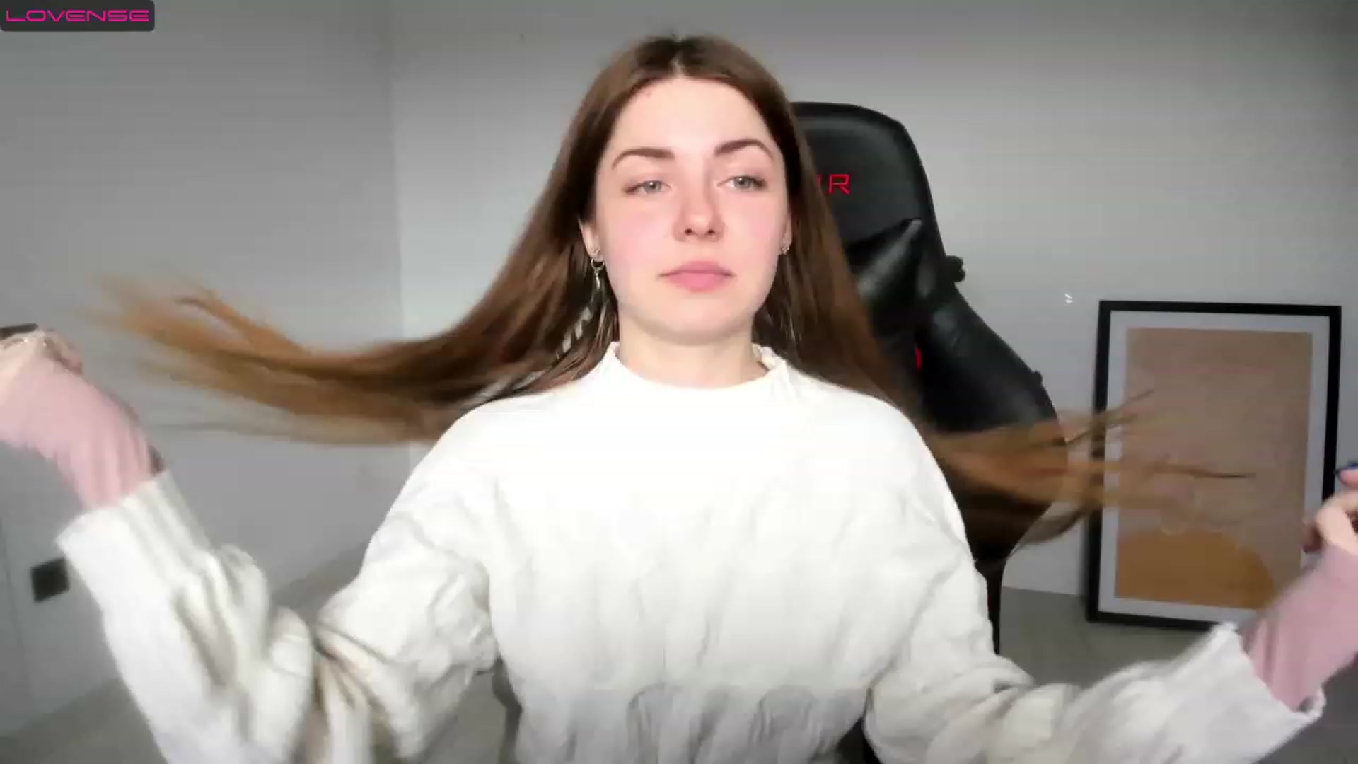 Gallery image thumbnail from Miriam_Mills's myfreecams stream on, 03/13/2023, 10:44 image 20 of 20