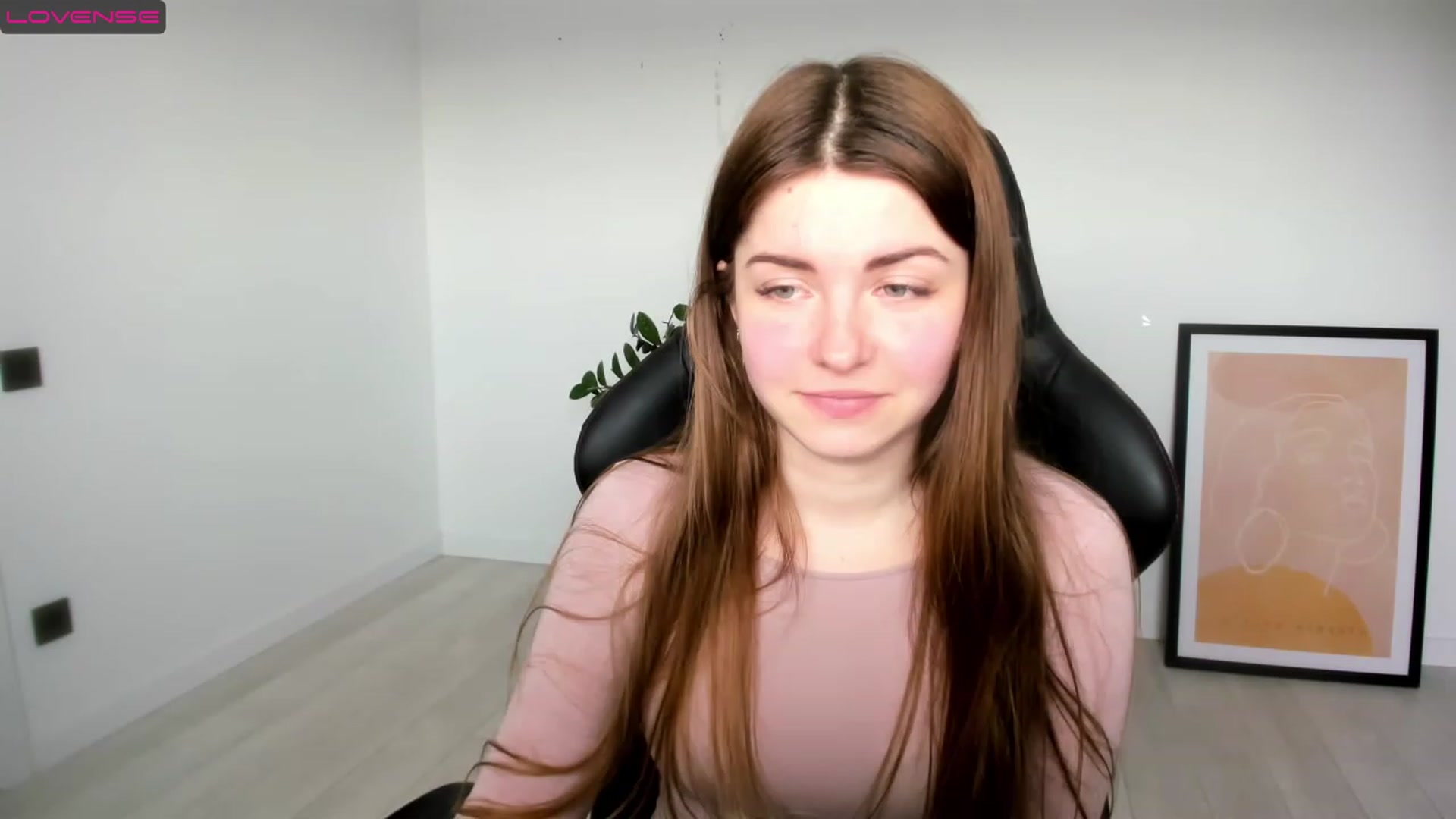 Gallery image thumbnail from Miriam_Mills's myfreecams stream on, 03/13/2023, 10:44 image 4 of 20