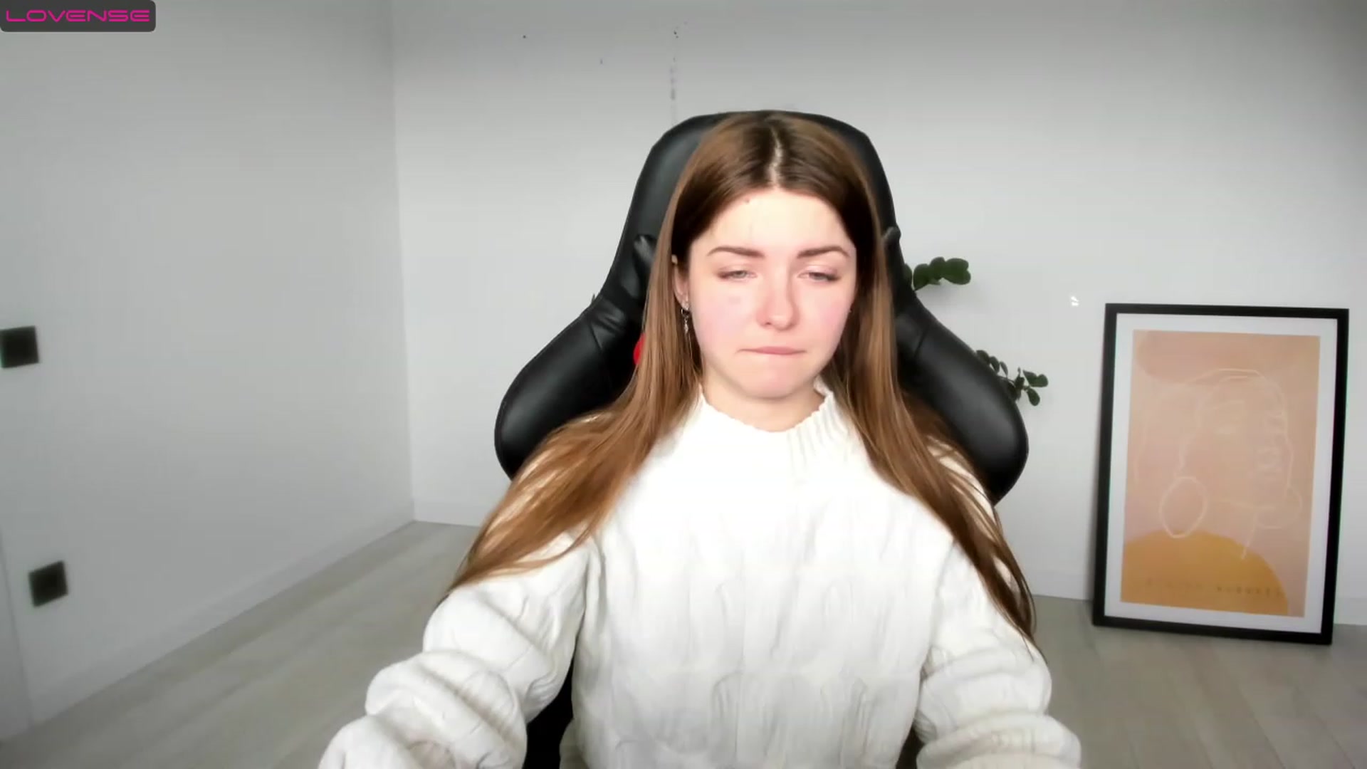 Gallery image thumbnail from Miriam_Mills's myfreecams stream on, 03/13/2023, 10:44 image 12 of 20