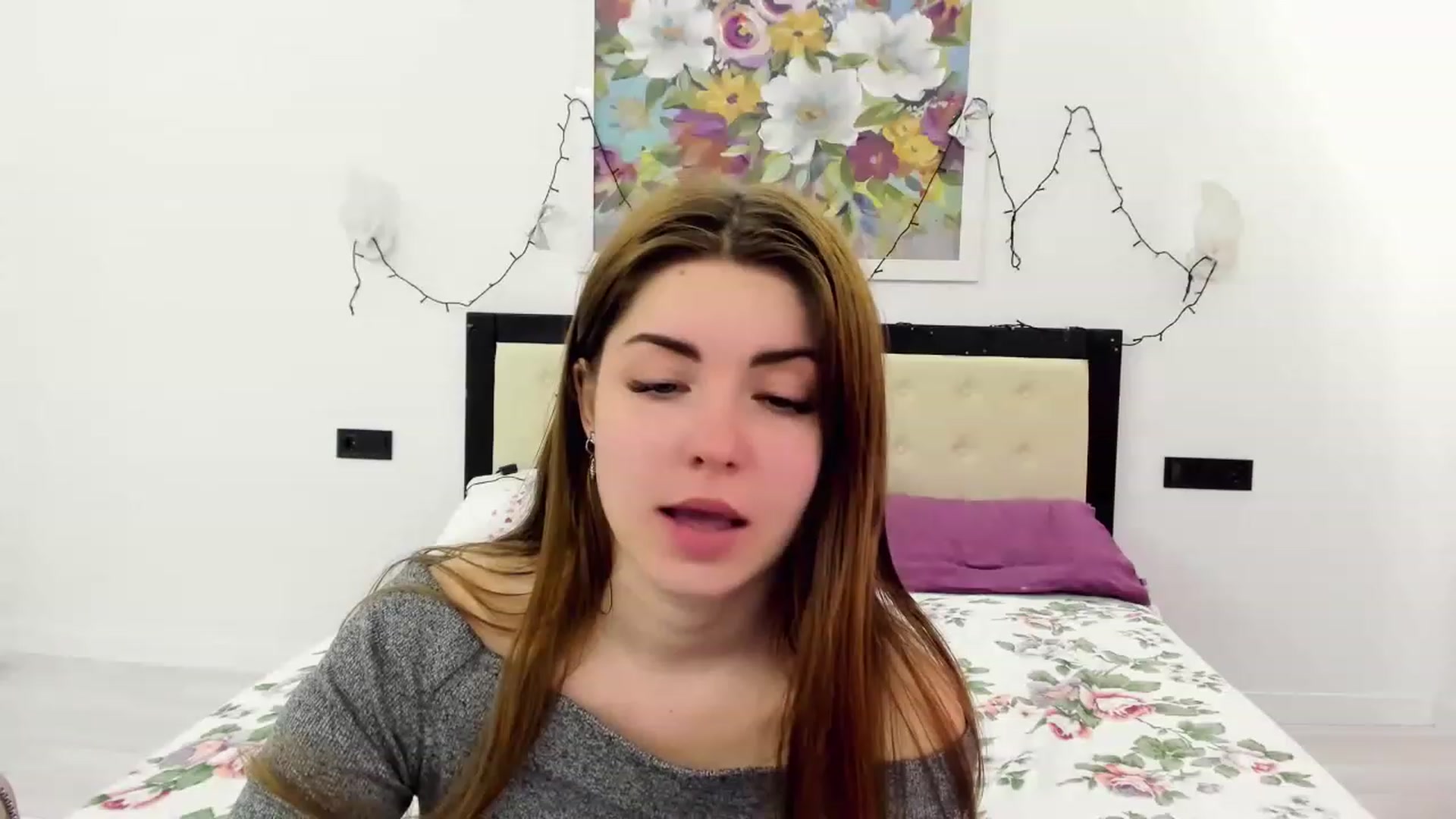 Gallery image thumbnail from Miriam_Mills's myfreecams stream on, 03/14/2023, 10:11 image 16 of 20