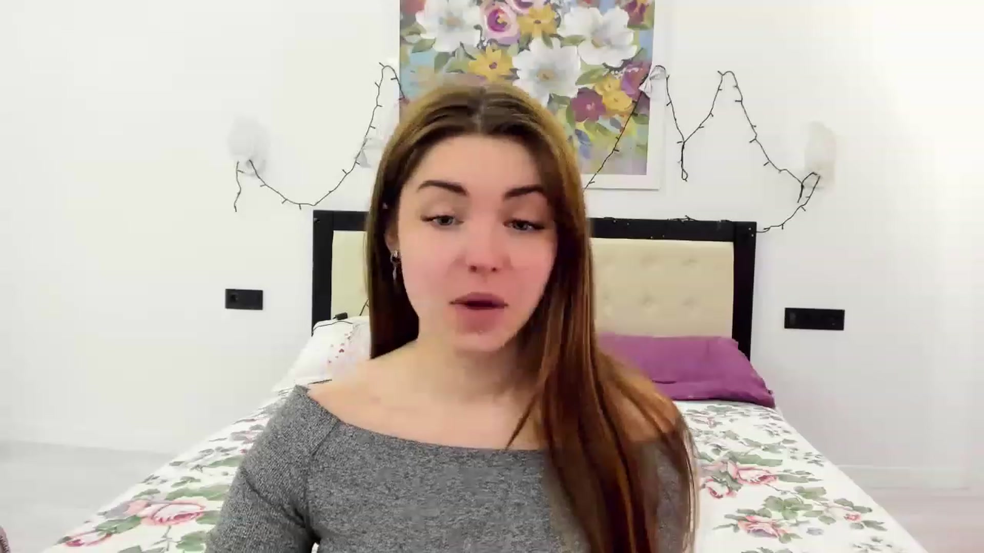 Gallery image thumbnail from Miriam_Mills's myfreecams stream on, 03/14/2023, 10:11 image 12 of 20