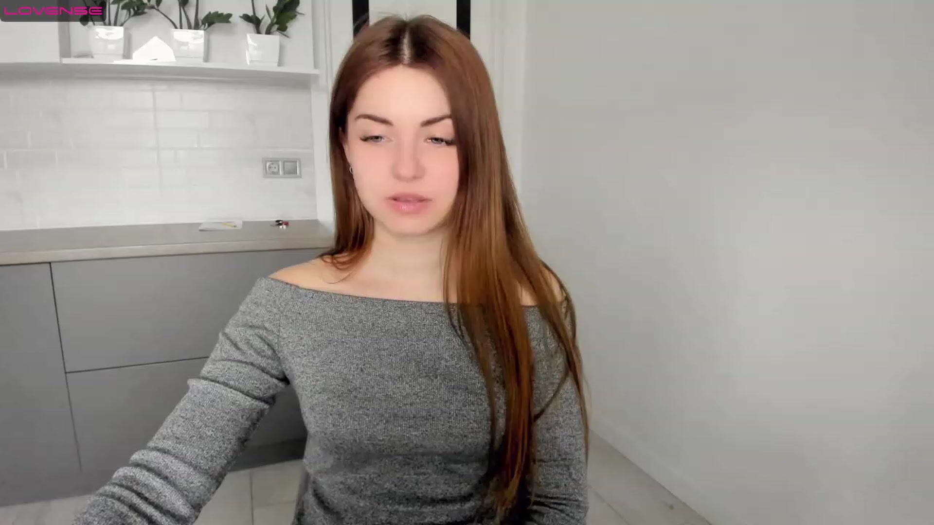 Gallery image thumbnail from Miriam_Mills's myfreecams stream on, 03/15/2023, 12:14 image 5 of 20