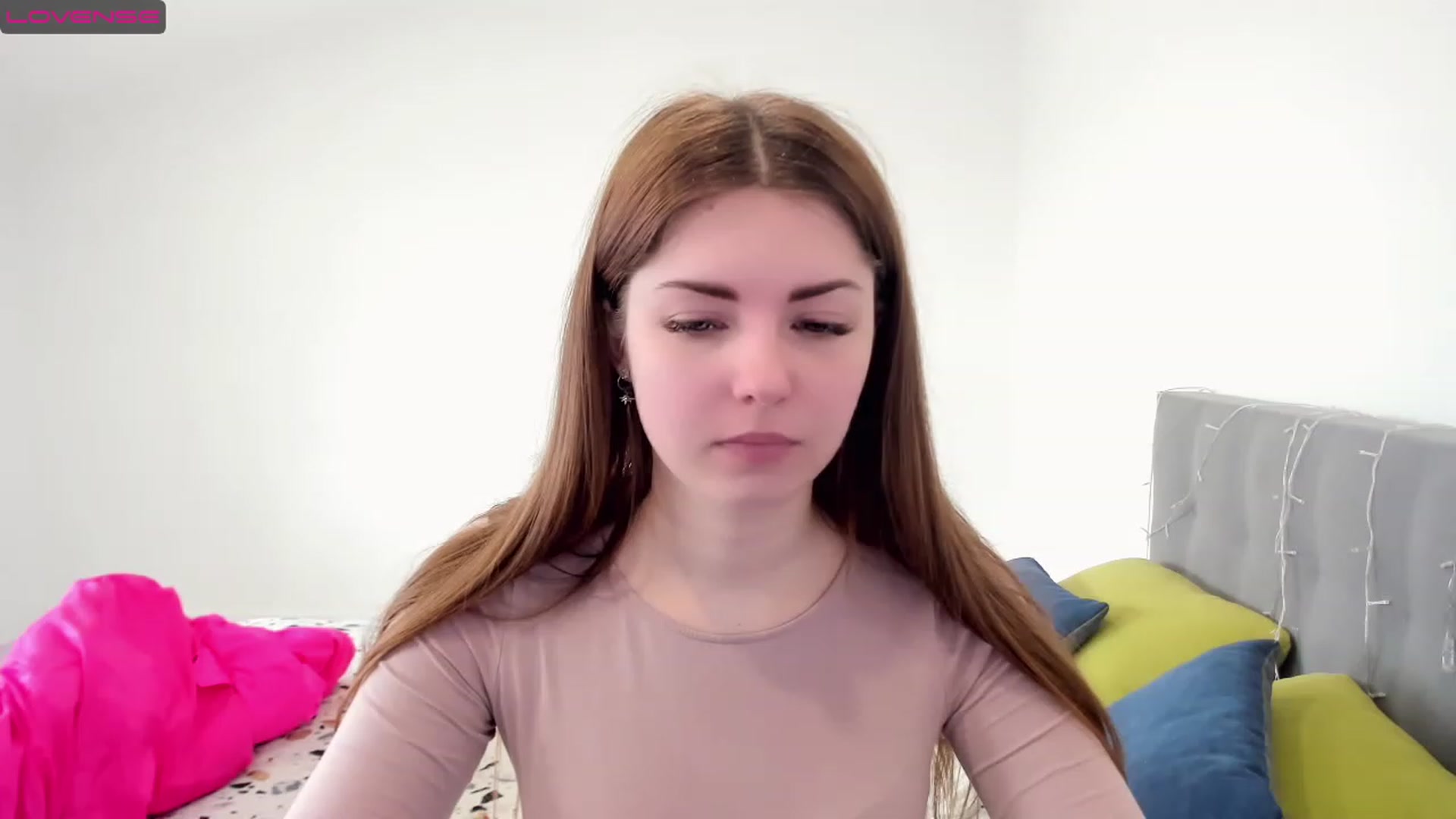 Gallery image thumbnail from Miriam_Mills's myfreecams stream on, 03/16/2023, 10:06 image 15 of 20