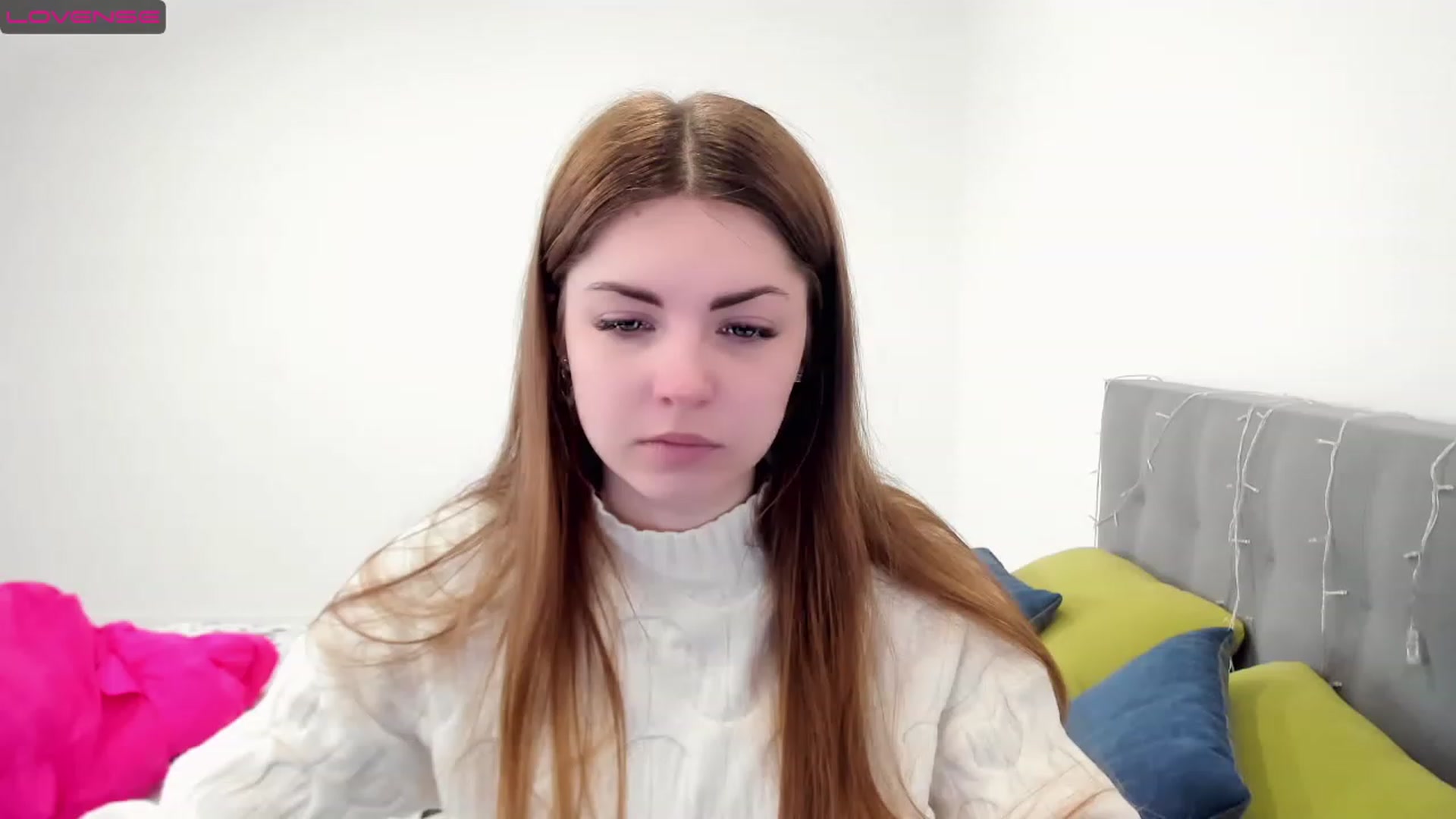 Gallery image thumbnail from Miriam_Mills's myfreecams stream on, 03/16/2023, 10:06 image 1 of 20