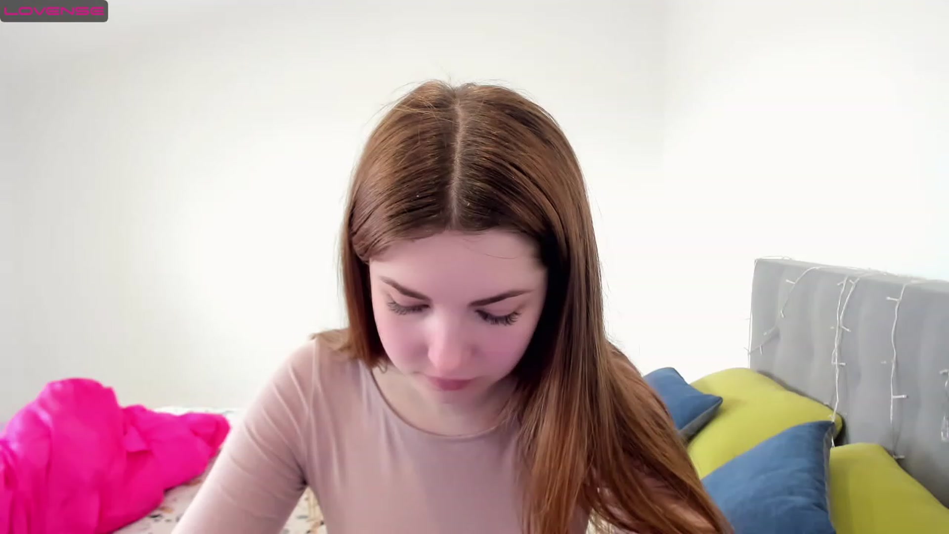 Gallery image thumbnail from Miriam_Mills's myfreecams stream on, 03/16/2023, 10:06 image 17 of 20