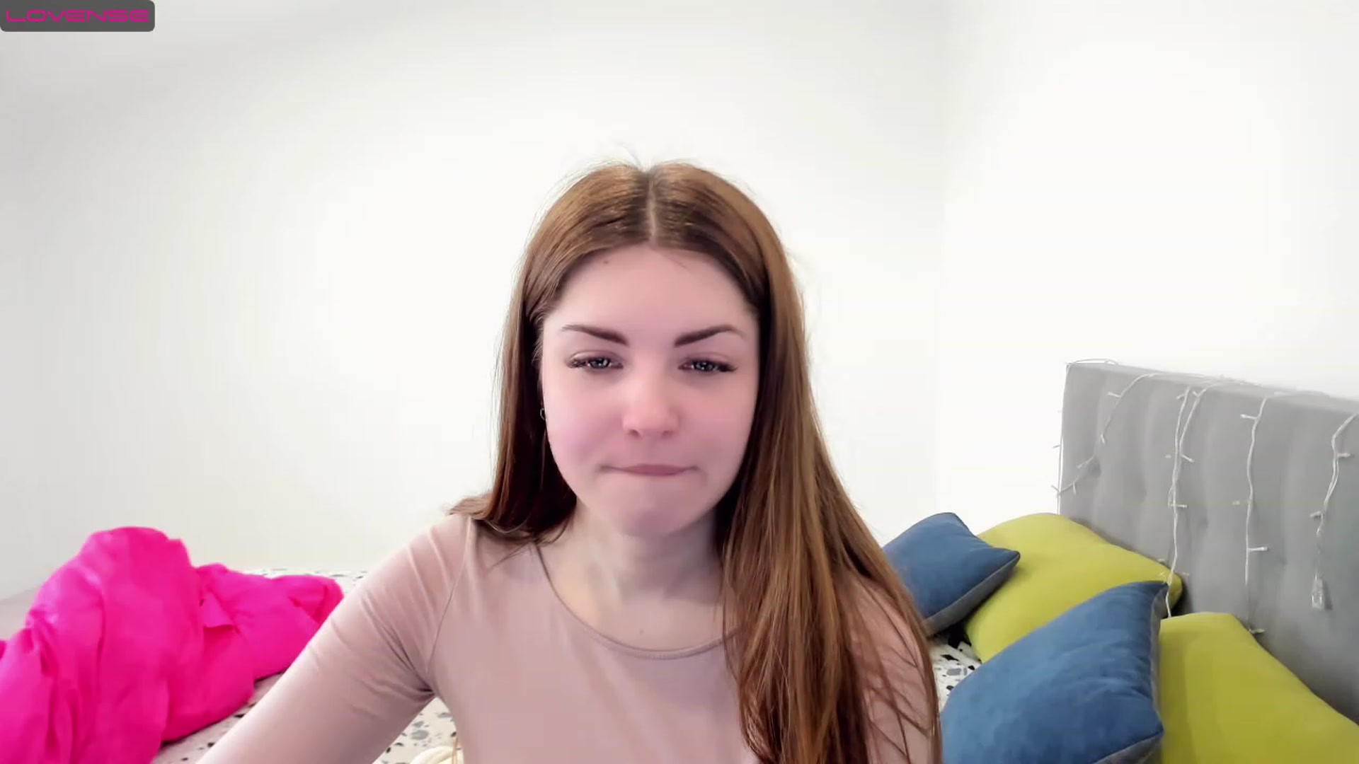 Gallery image thumbnail from Miriam_Mills's myfreecams stream on, 03/16/2023, 10:06 image 12 of 20