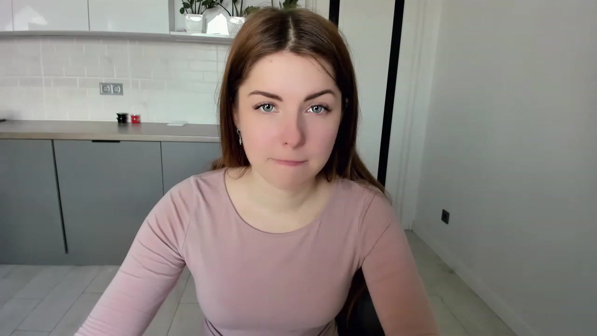 Gallery image thumbnail from Miriam_Mills's myfreecams stream on, 03/17/2023, 09:57 image 1 of 20