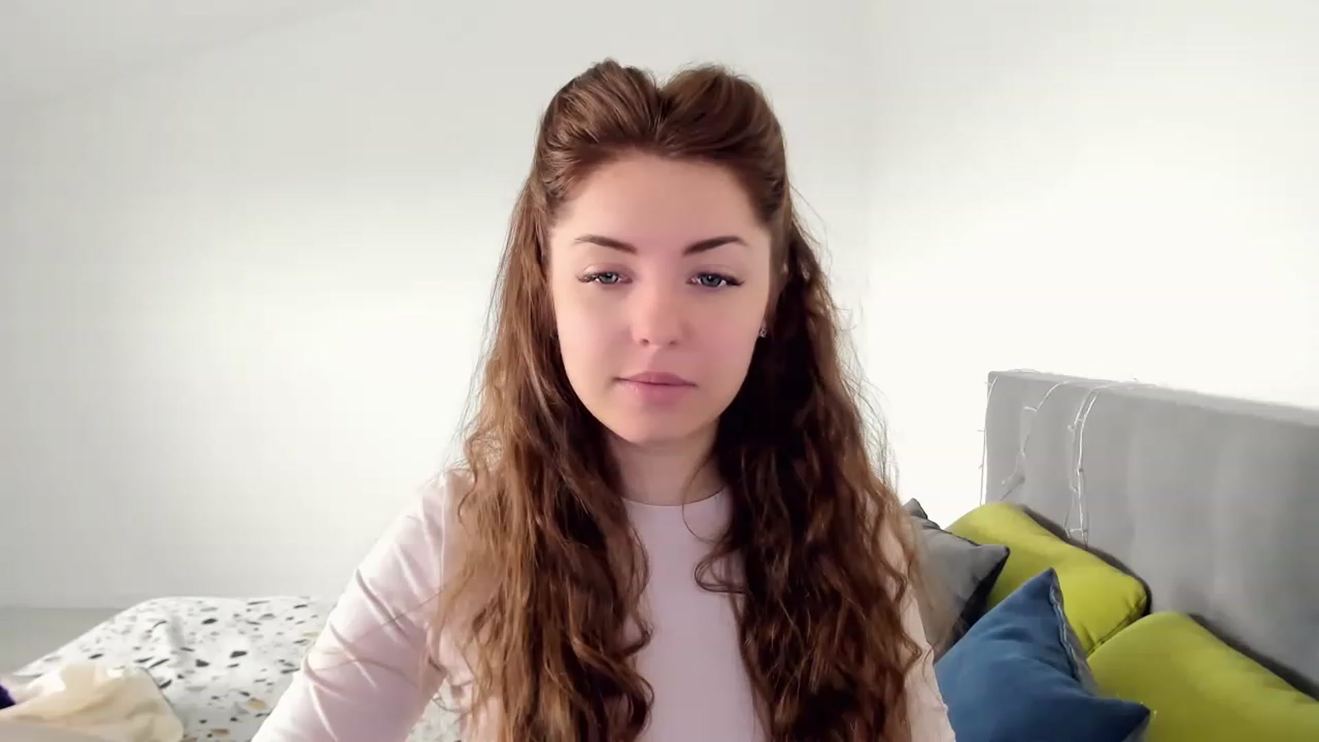 Gallery image thumbnail from Miriam_Mills's myfreecams stream on, 03/20/2023, 08:28 image 6 of 20