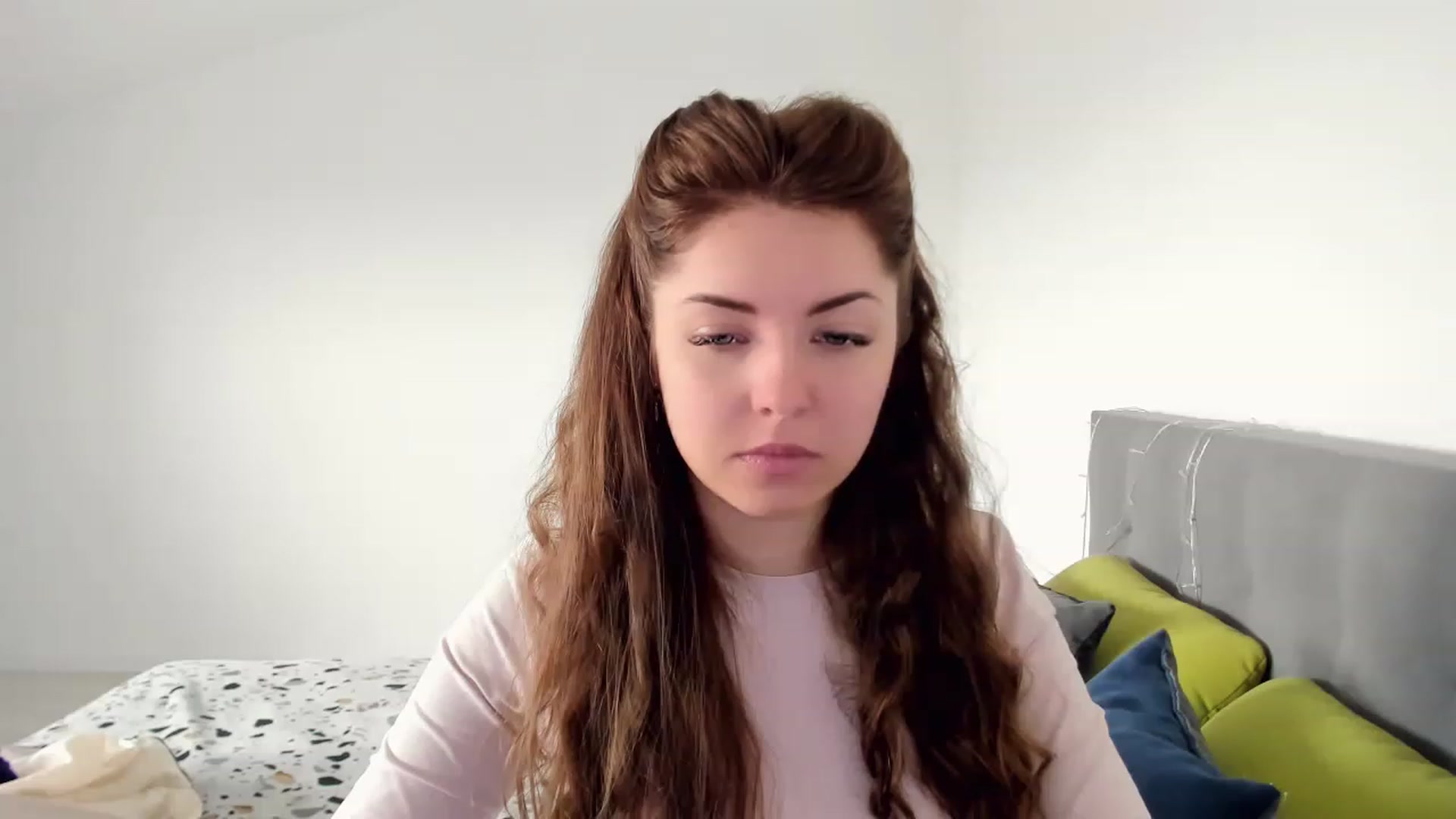 Gallery image thumbnail from Miriam_Mills's myfreecams stream on, 03/20/2023, 08:28 image 14 of 20