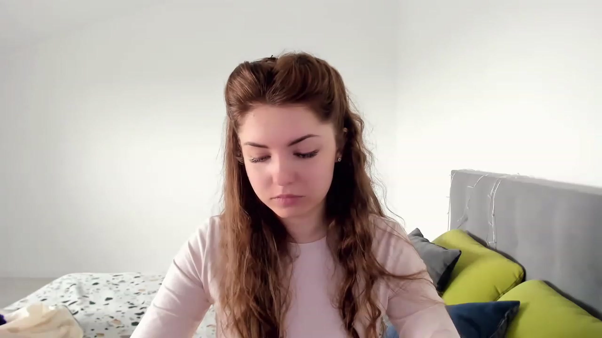 Gallery image thumbnail from Miriam_Mills's myfreecams stream on, 03/20/2023, 09:34 image 9 of 20