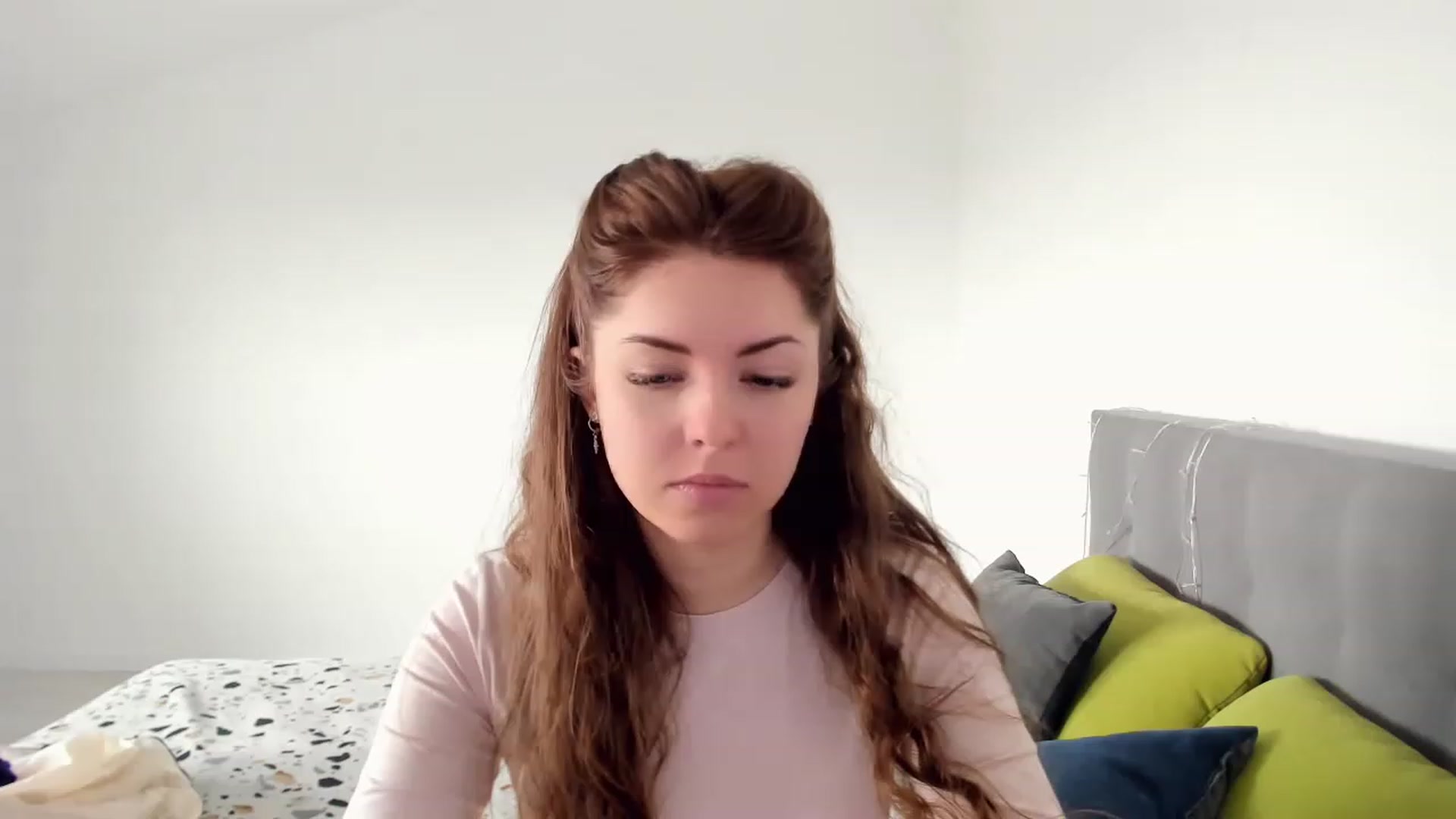 Gallery image thumbnail from Miriam_Mills's myfreecams stream on, 03/20/2023, 09:34 image 3 of 20