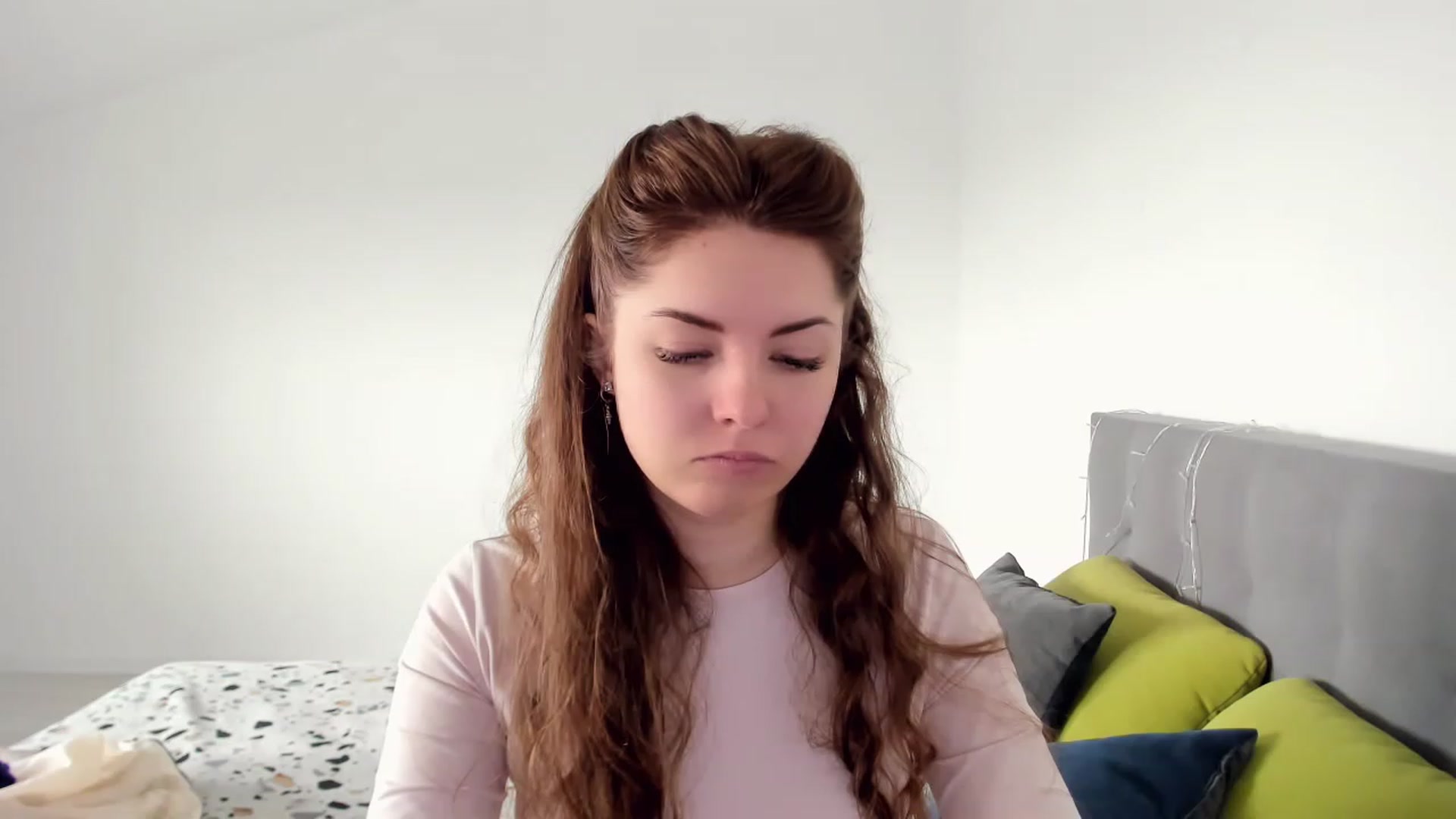 Gallery image thumbnail from Miriam_Mills's myfreecams stream on, 03/20/2023, 09:34 image 7 of 20