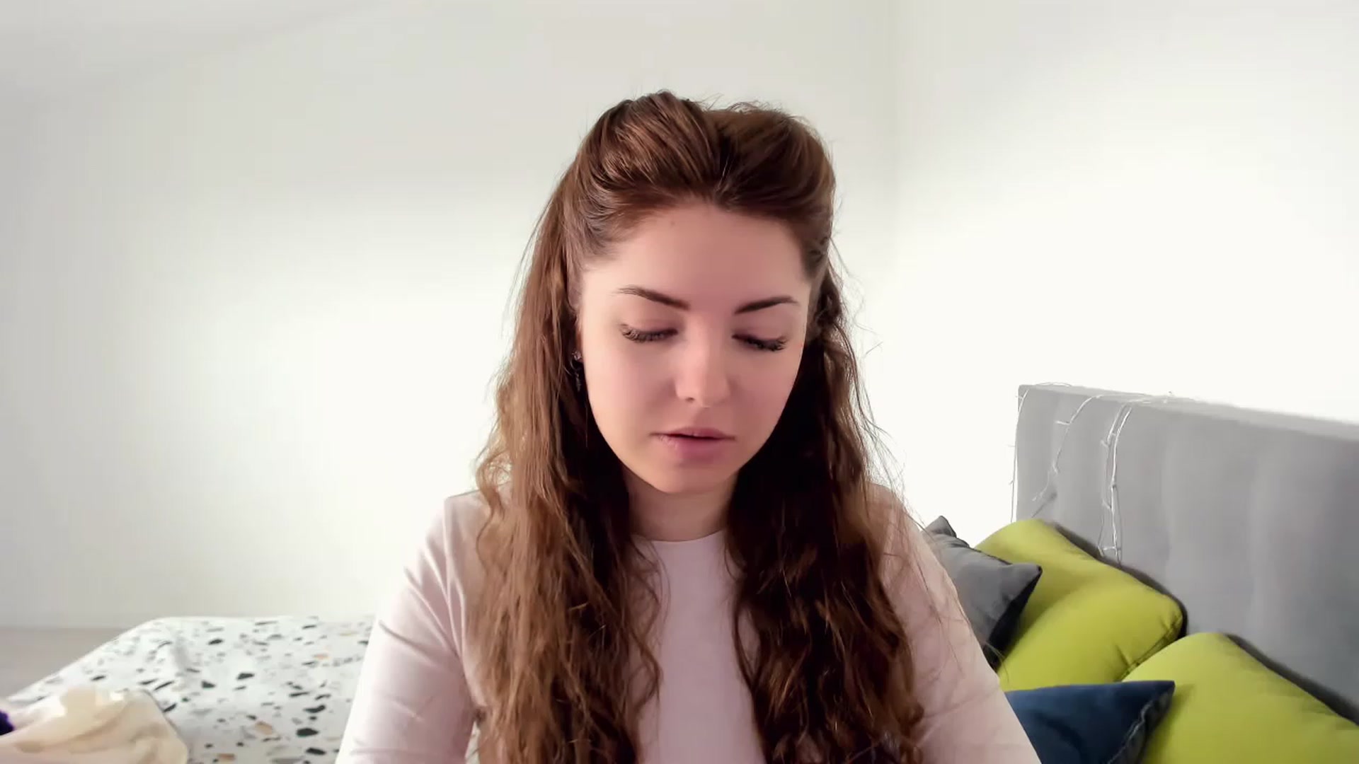 Gallery image thumbnail from Miriam_Mills's myfreecams stream on, 03/20/2023, 09:34 image 14 of 20